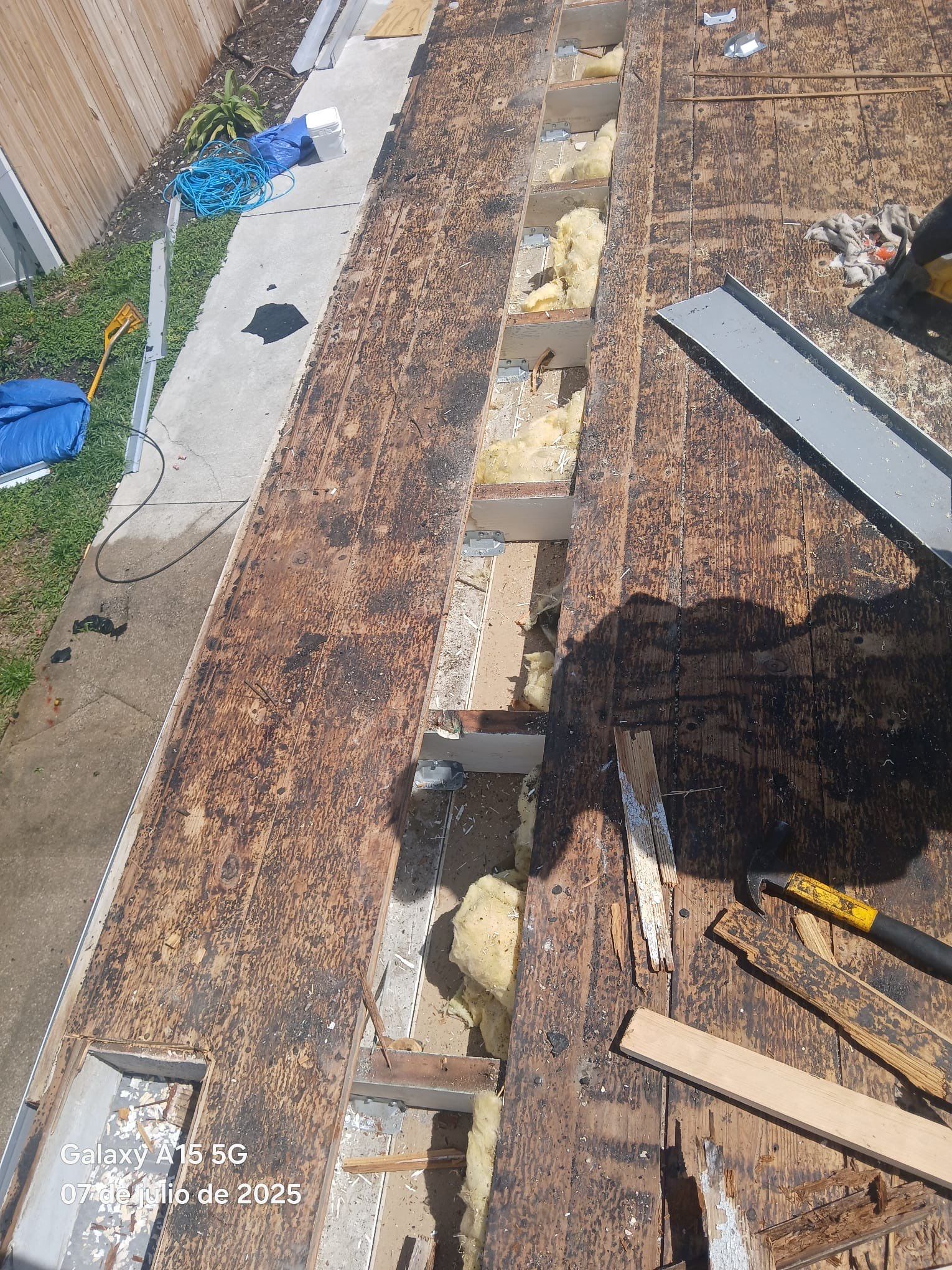Project in St. Petersburg 33702 by Mitchell Roofing Company LLC 