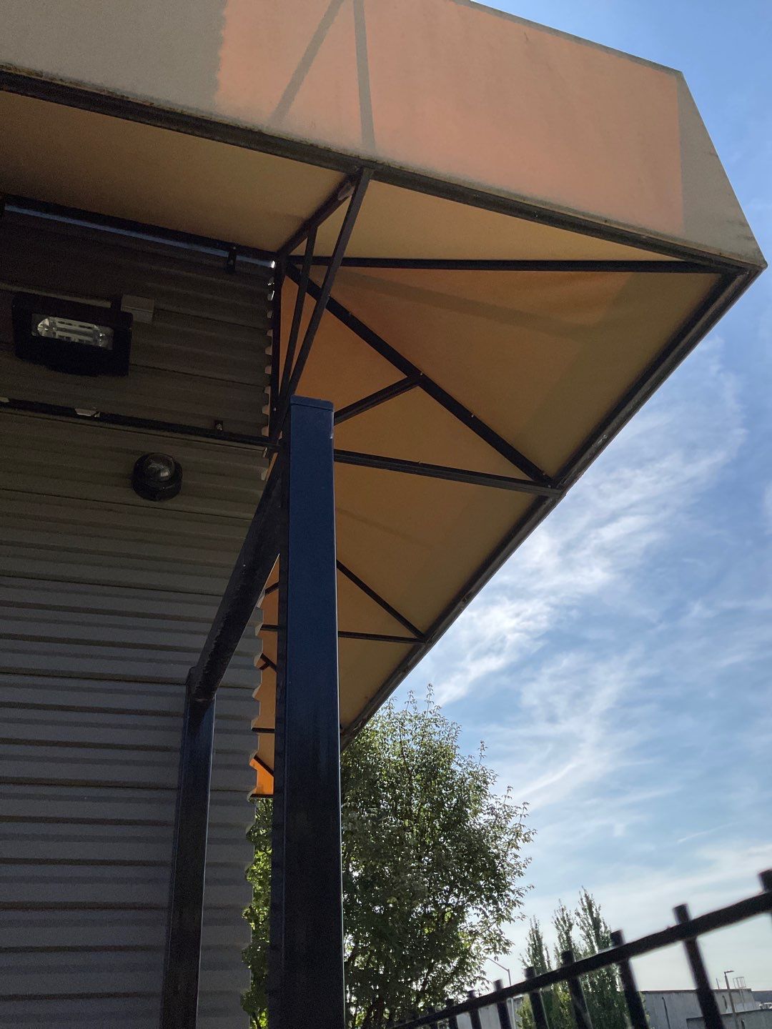 Soft Wash using Soft wash solution by Willamette Outdoor Wash LLC
