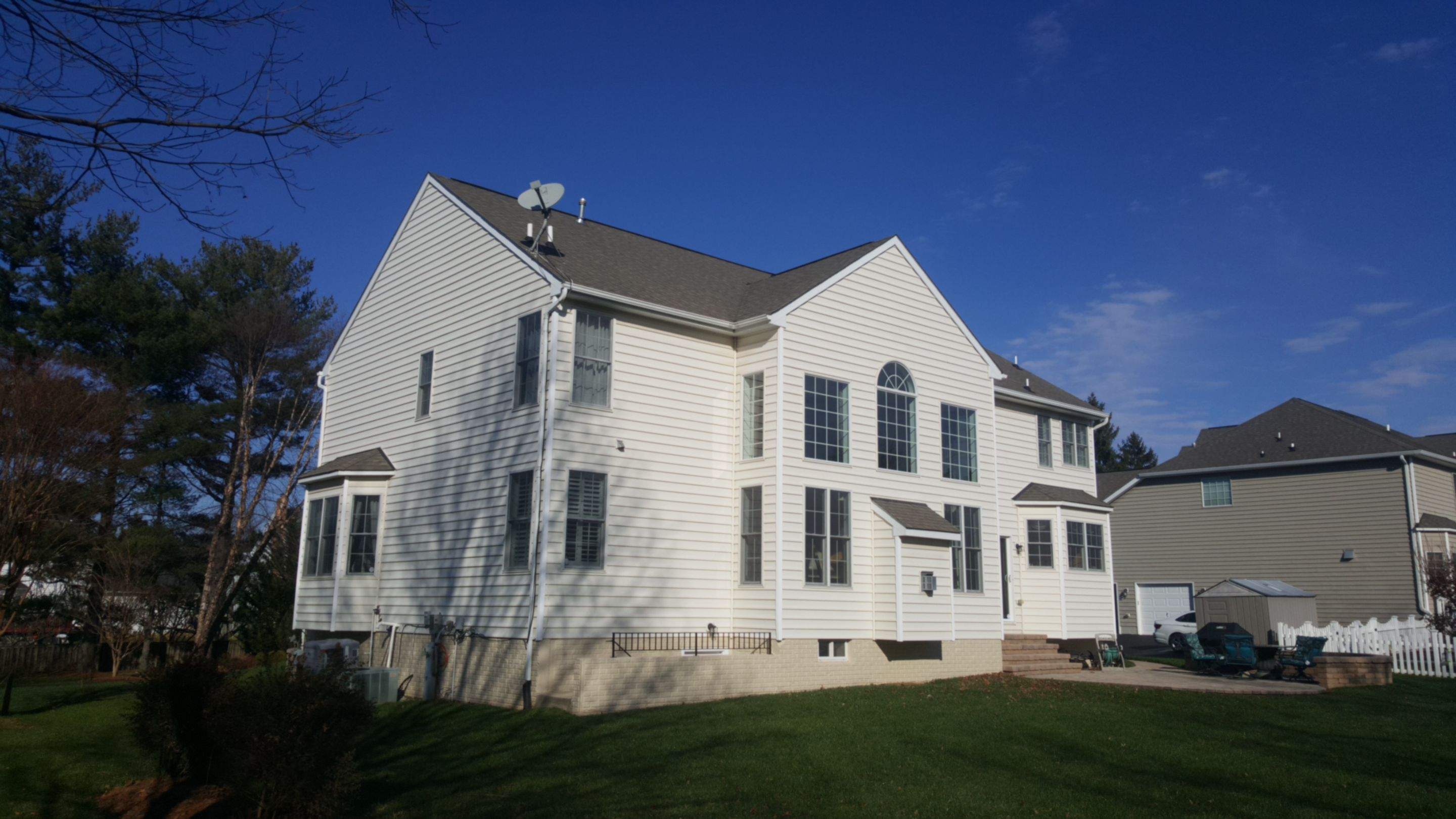 Roof Replacement using CertainTeed Grand Manor by Roof Right Inc