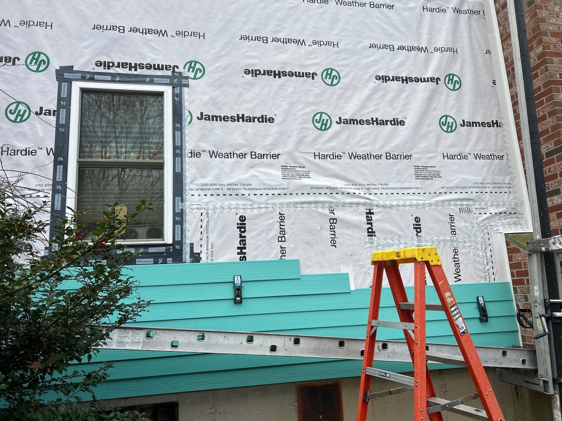 James Hardie siding in Dream Collection color - Dighton, MA by UBrothers Construction