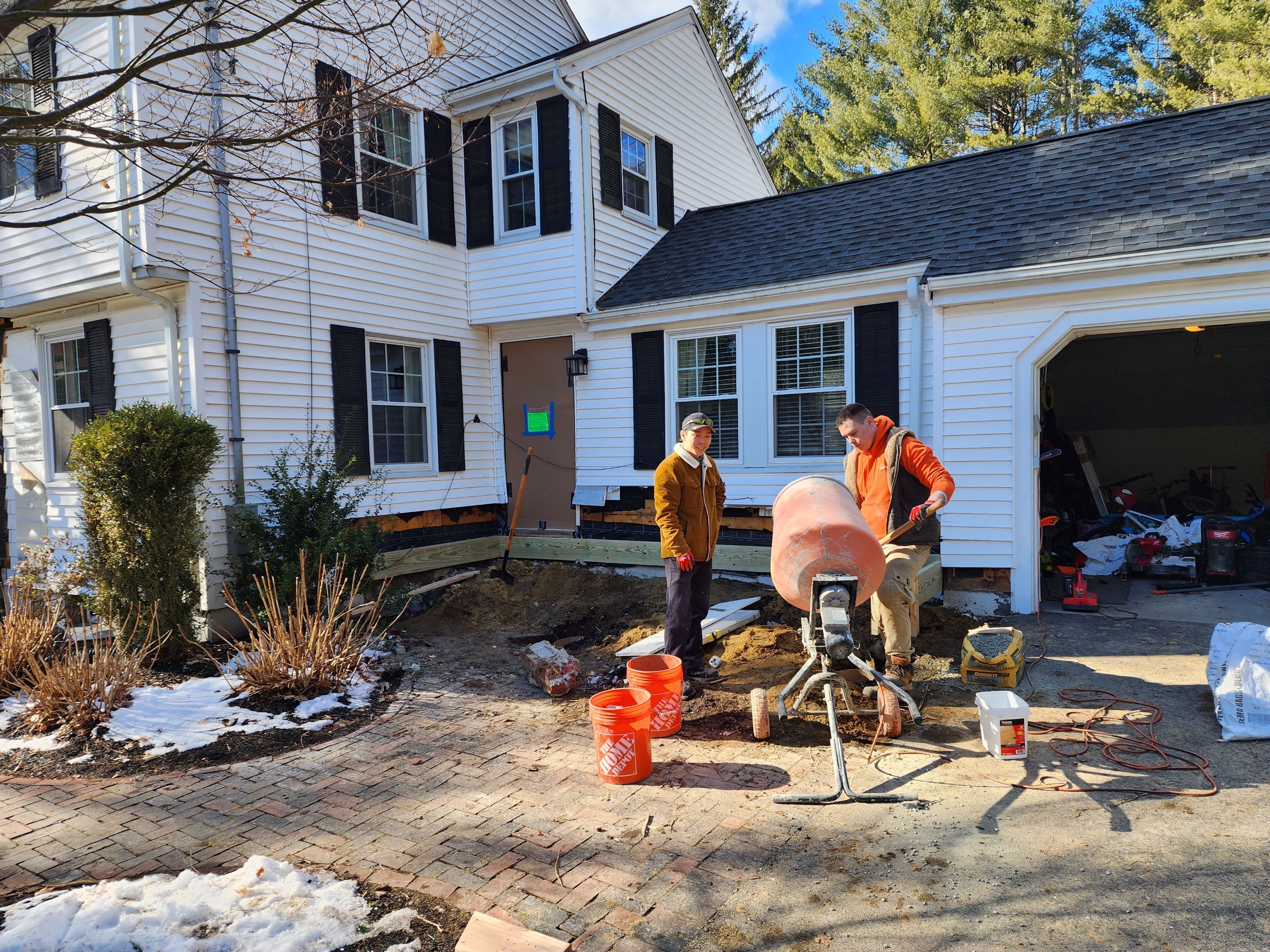 Exterior renovation in Wayland MA by UBrothers Construction