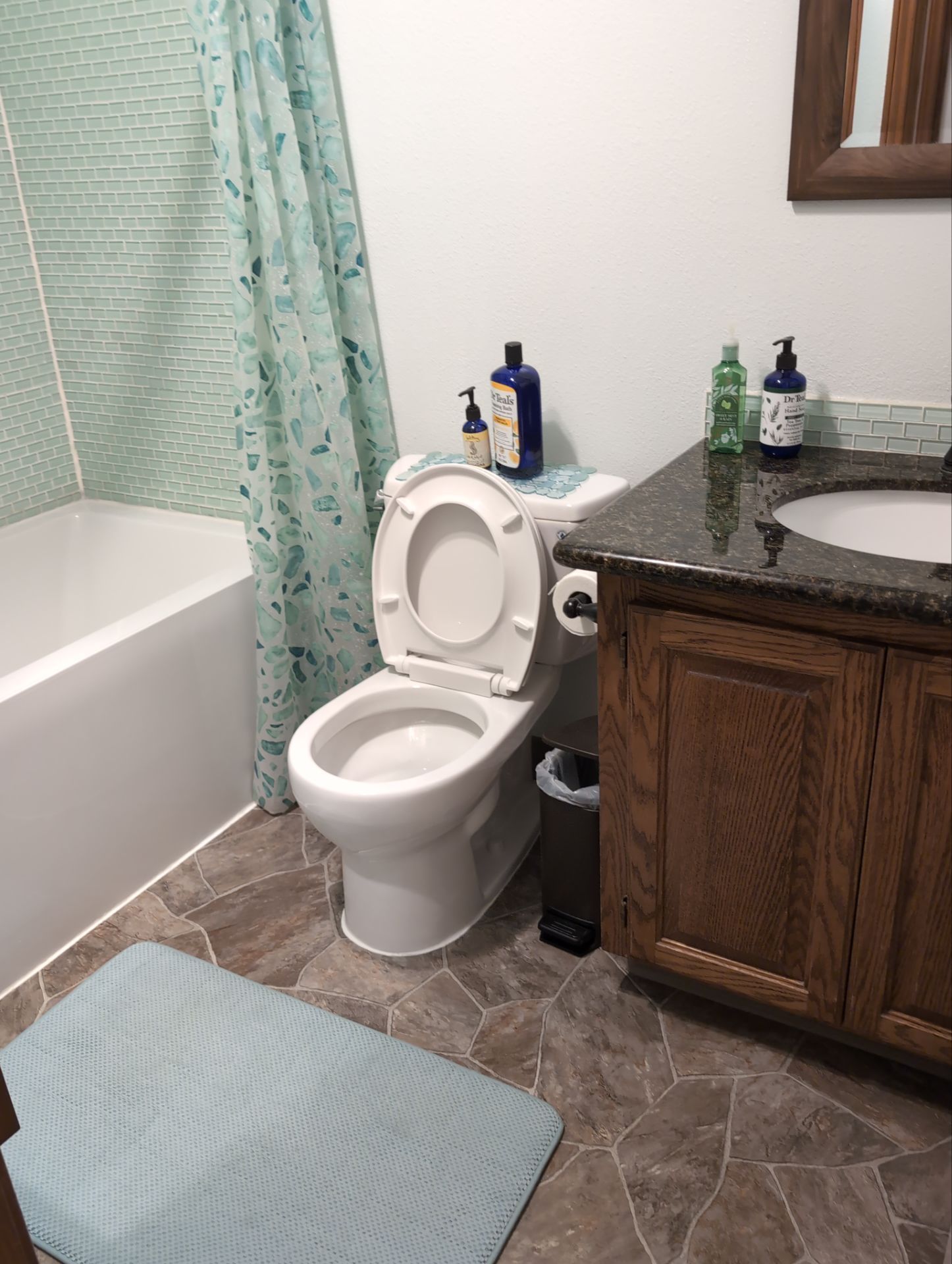 House Cleaning service performed in West Linn by Cloud 9 Professional Cleaning Services