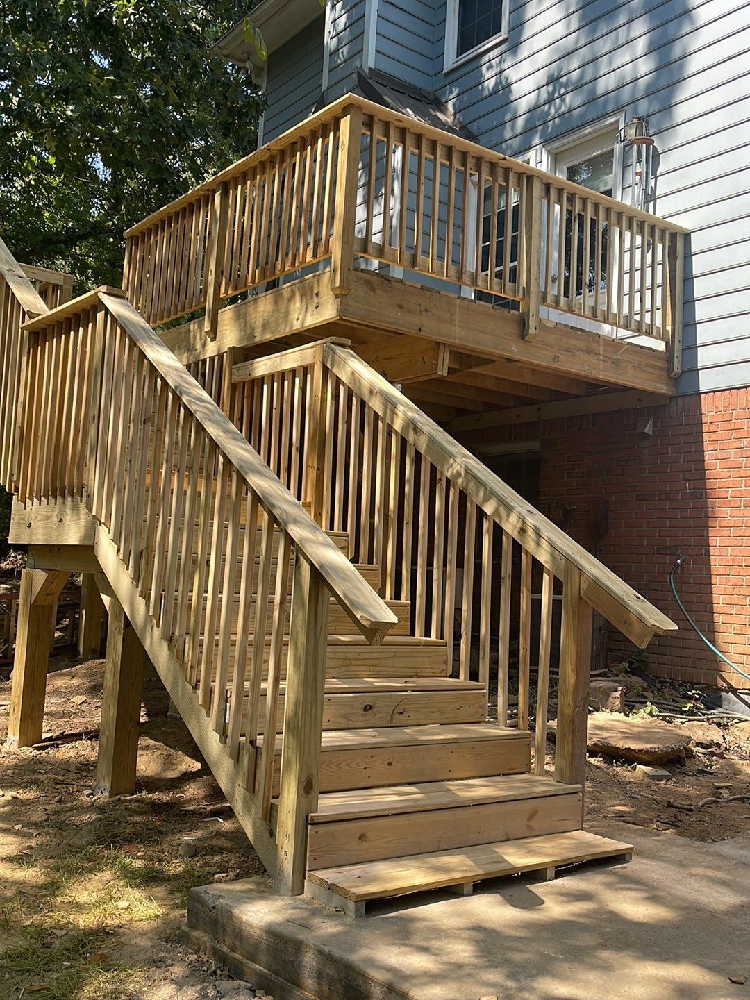 Russet Cove Circle - Deck Installation by Pillar and Pine