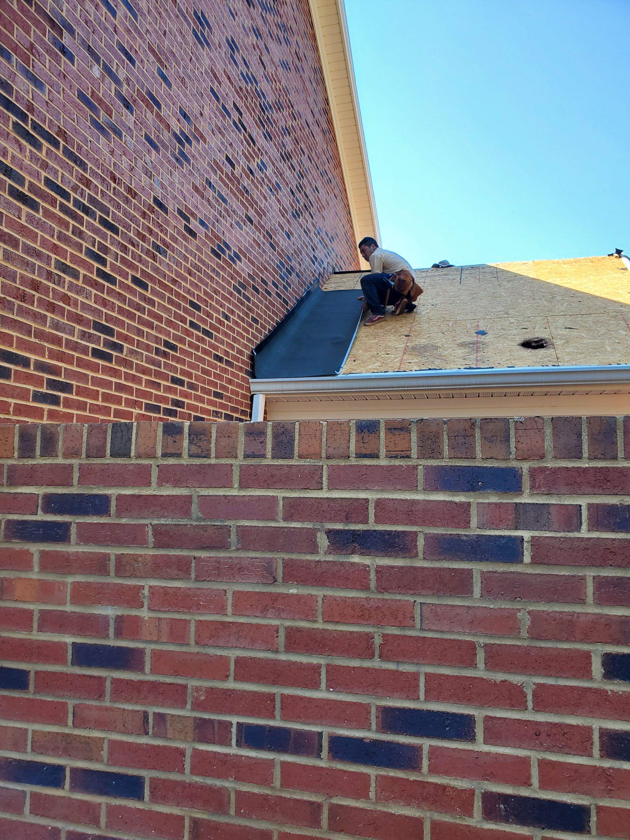 Residential Roofing Installation using Owens Corning® Oakridge Estate Gray by Indigo State Roofing