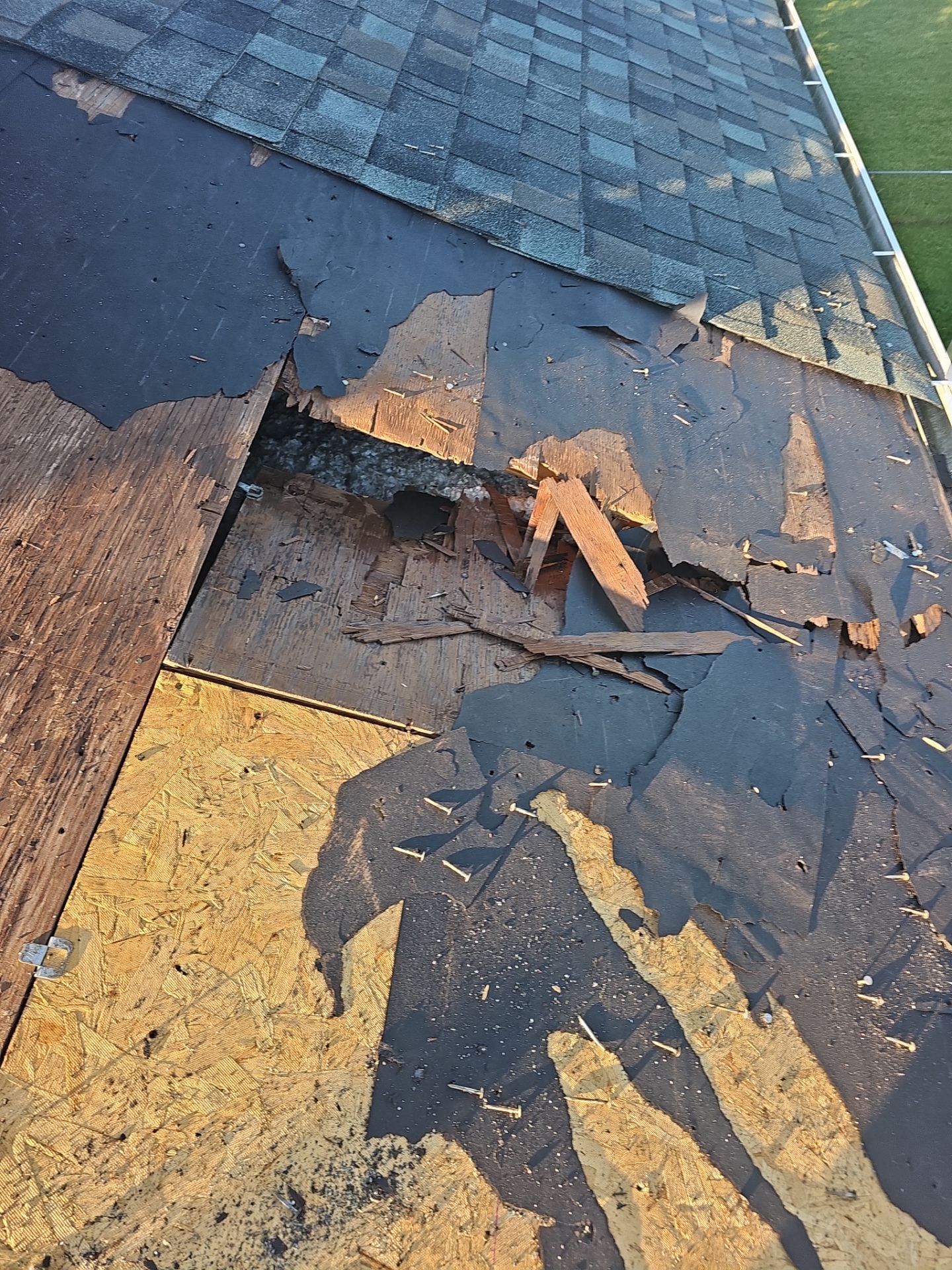 Roof Replacement - Colonial Slate  by Winchester Roofing