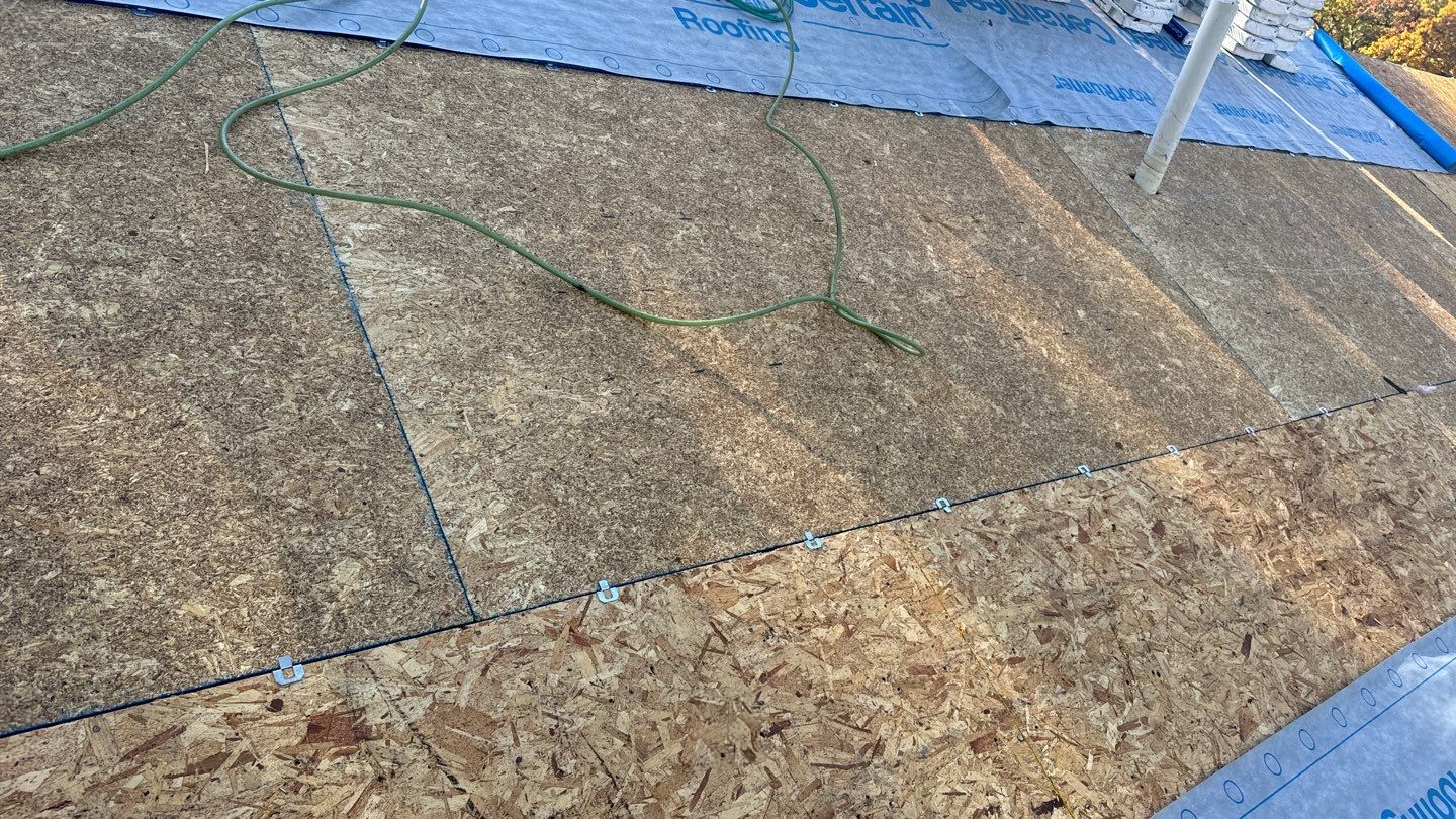 Roof Replacement using CertainTeed Landmark by 180 Contractors