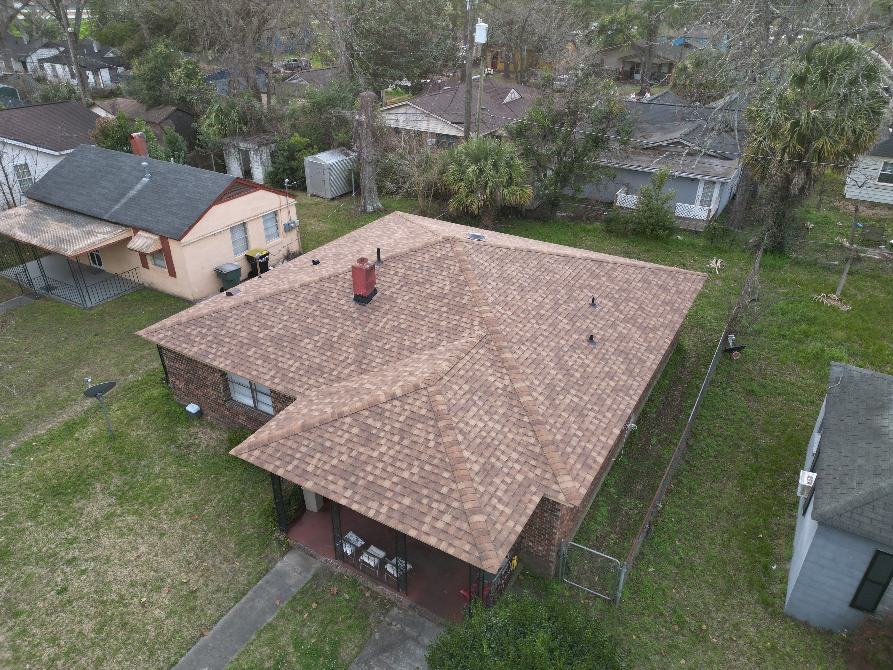 Atlas Pinnacle Pristine: Transforming Residential Roofscapes with Superior Installation by Talya Roofing