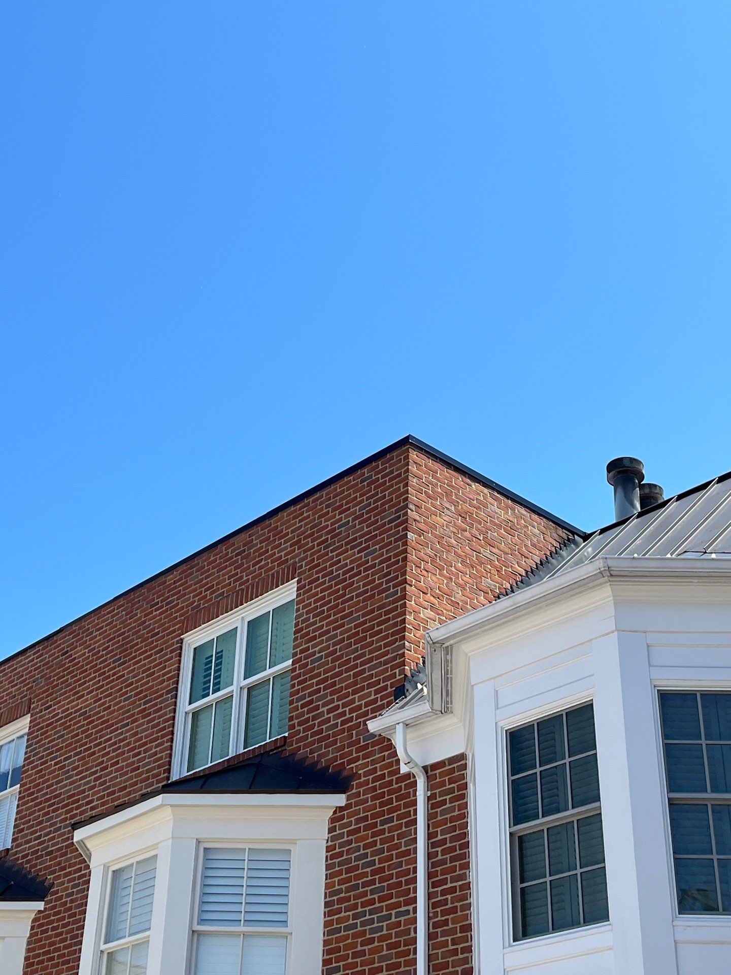 Alexandria: Carlisle Syntec TPO Flat Roof Installation by RM Banning, Inc.