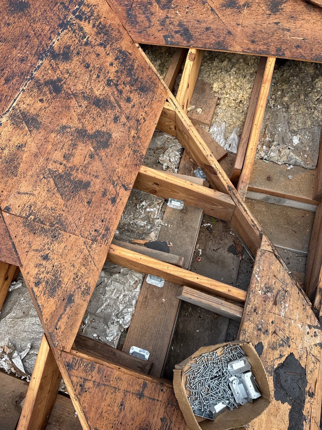 Project in St. Petersburg 33710 by Mitchell Roofing Company LLC