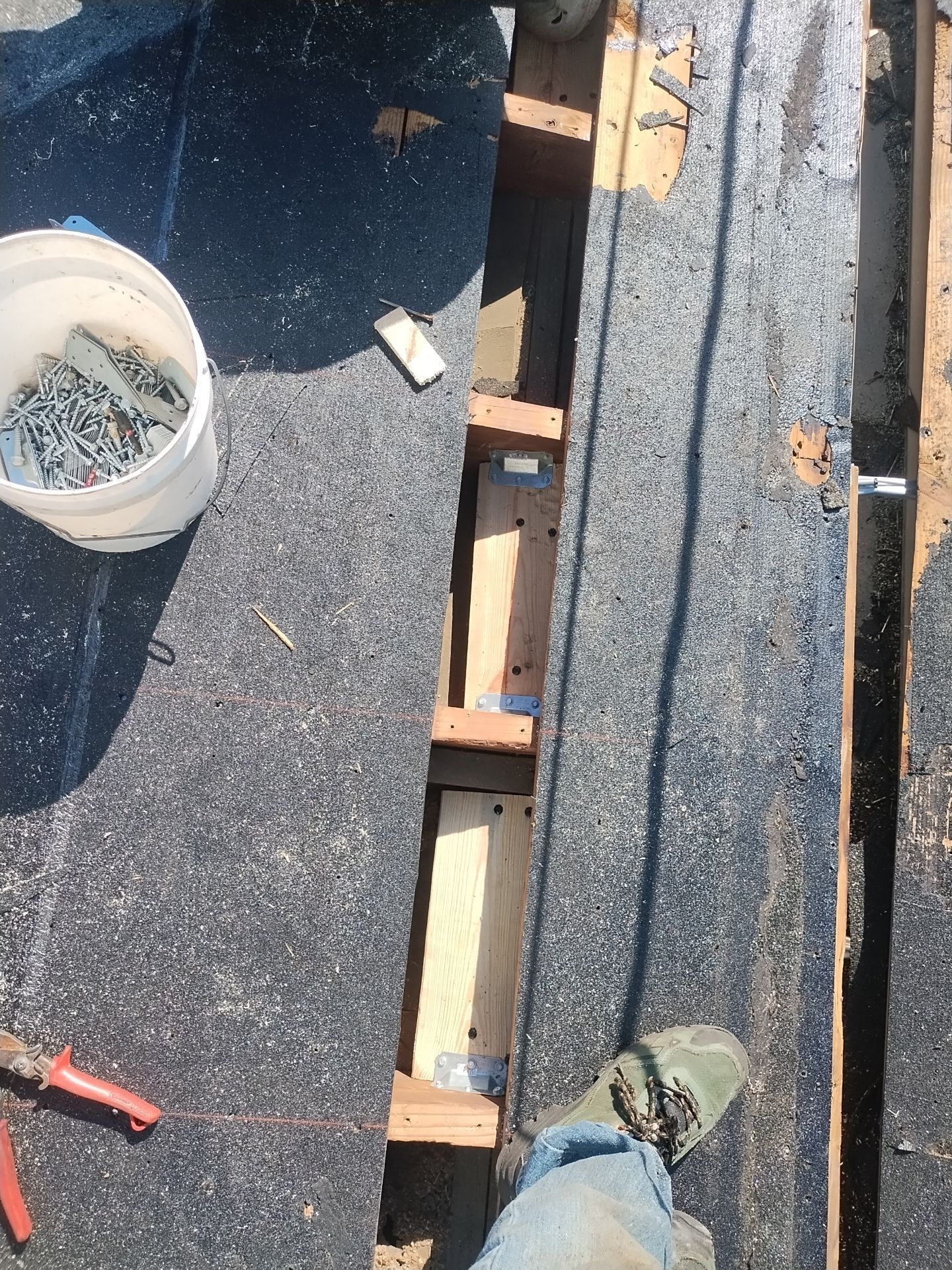 Project in St. Petersburg 33703 by Mitchell Roofing Company LLC