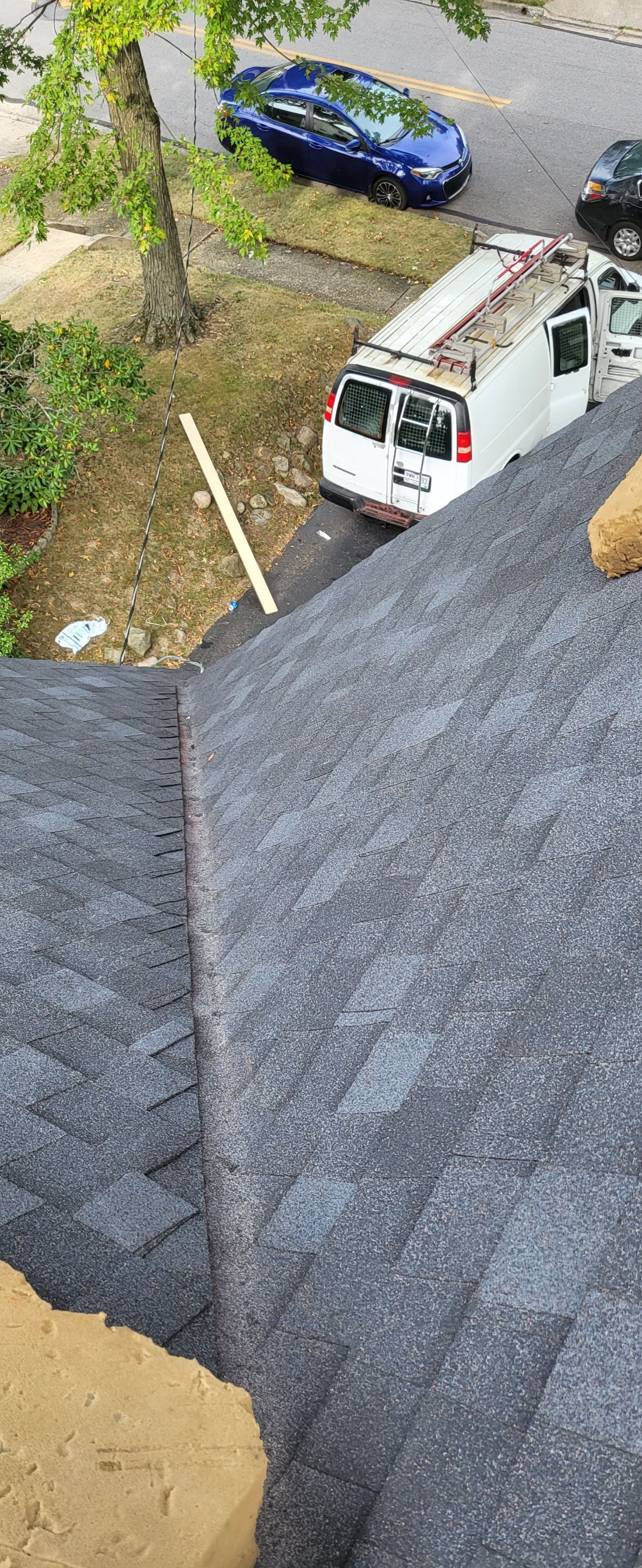 Atlas Pinnacle Pristine Scotchgard: Black Drip Edge: Black by Eagle Eye Roofing