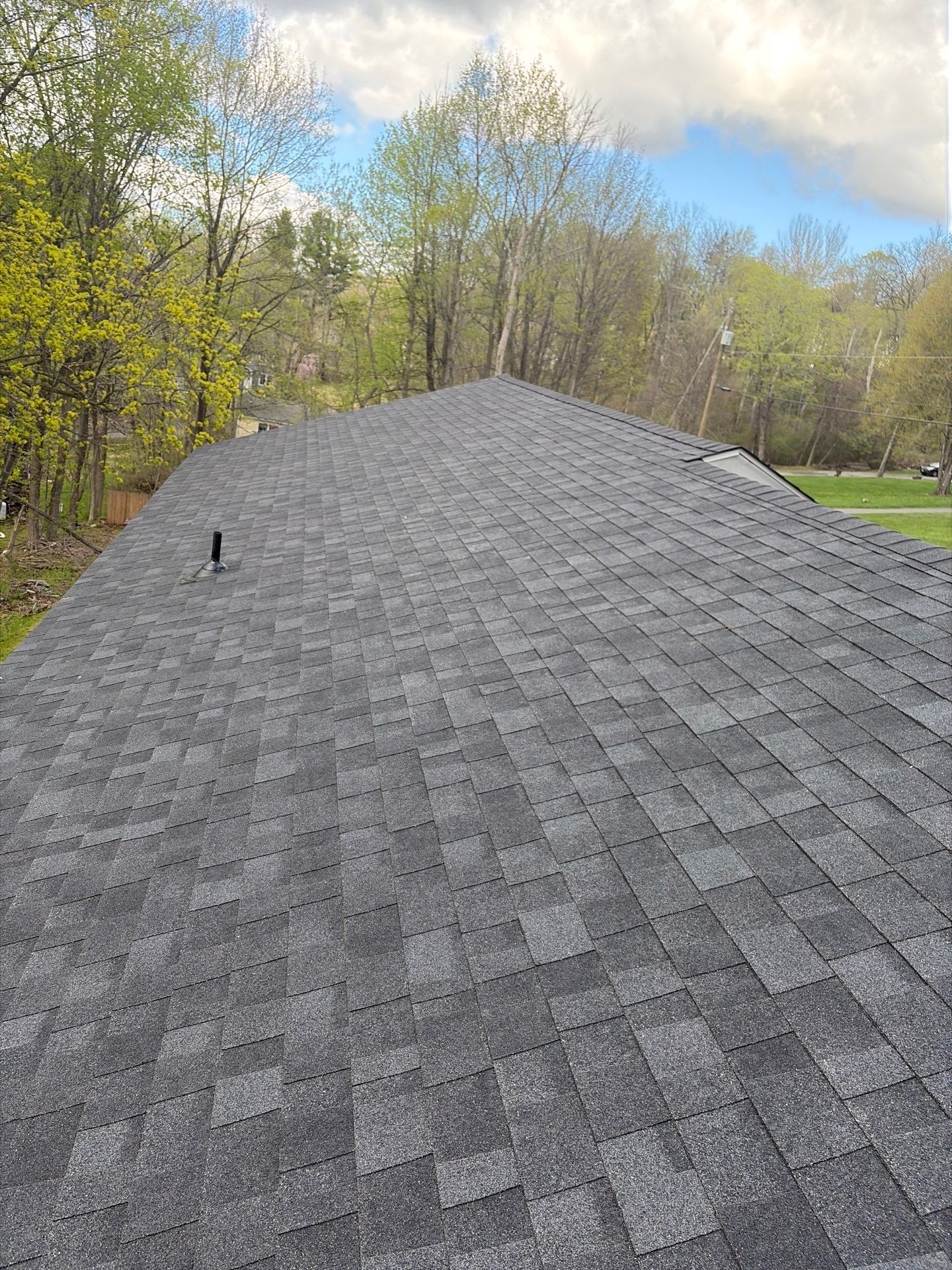 Owens Corning Duration: Onyx Black in New Milford by Golden Shield Roofing