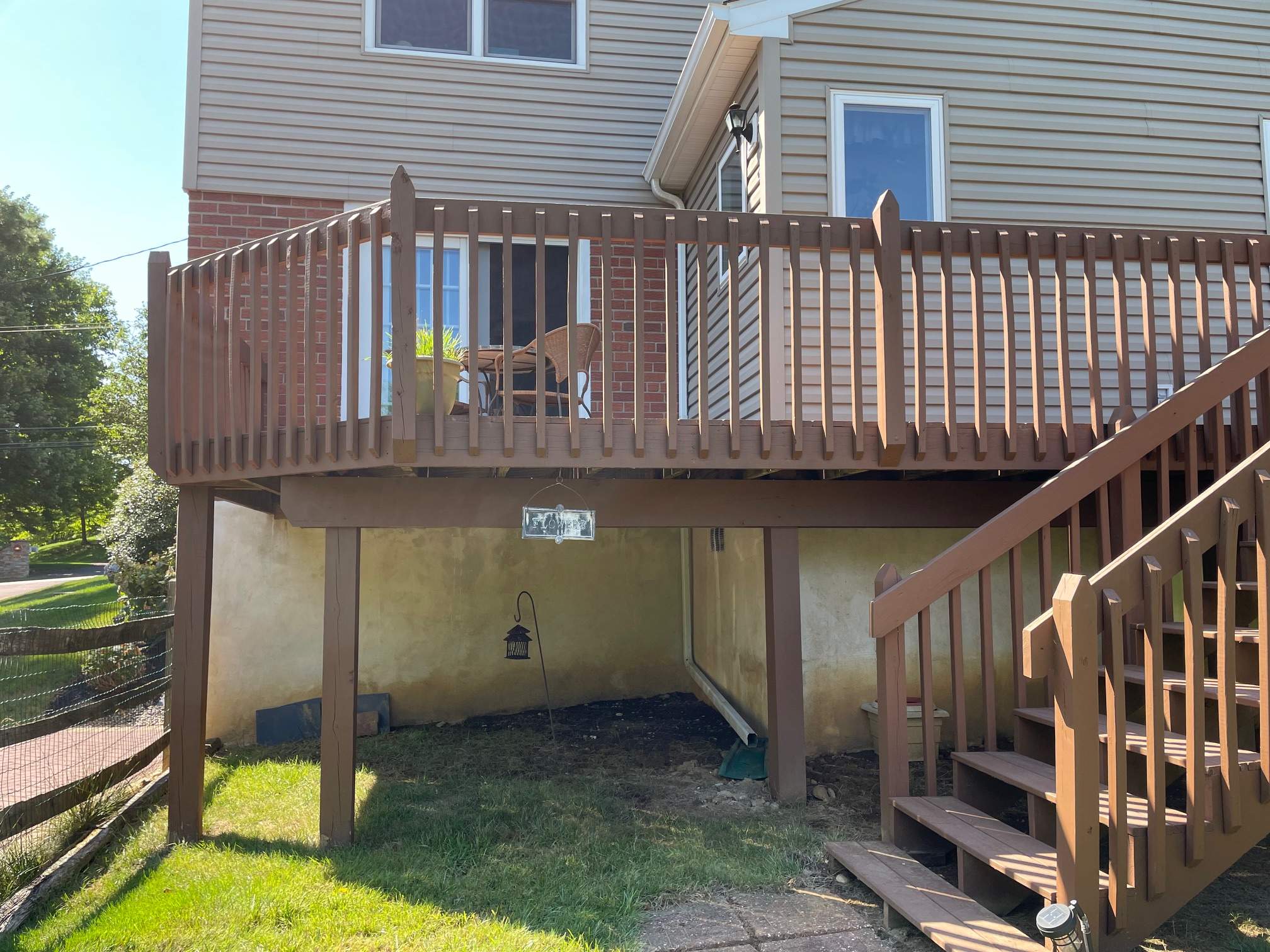 Deck Resurface using Deckorators Vista decking - color Dunnewood by deck guardian