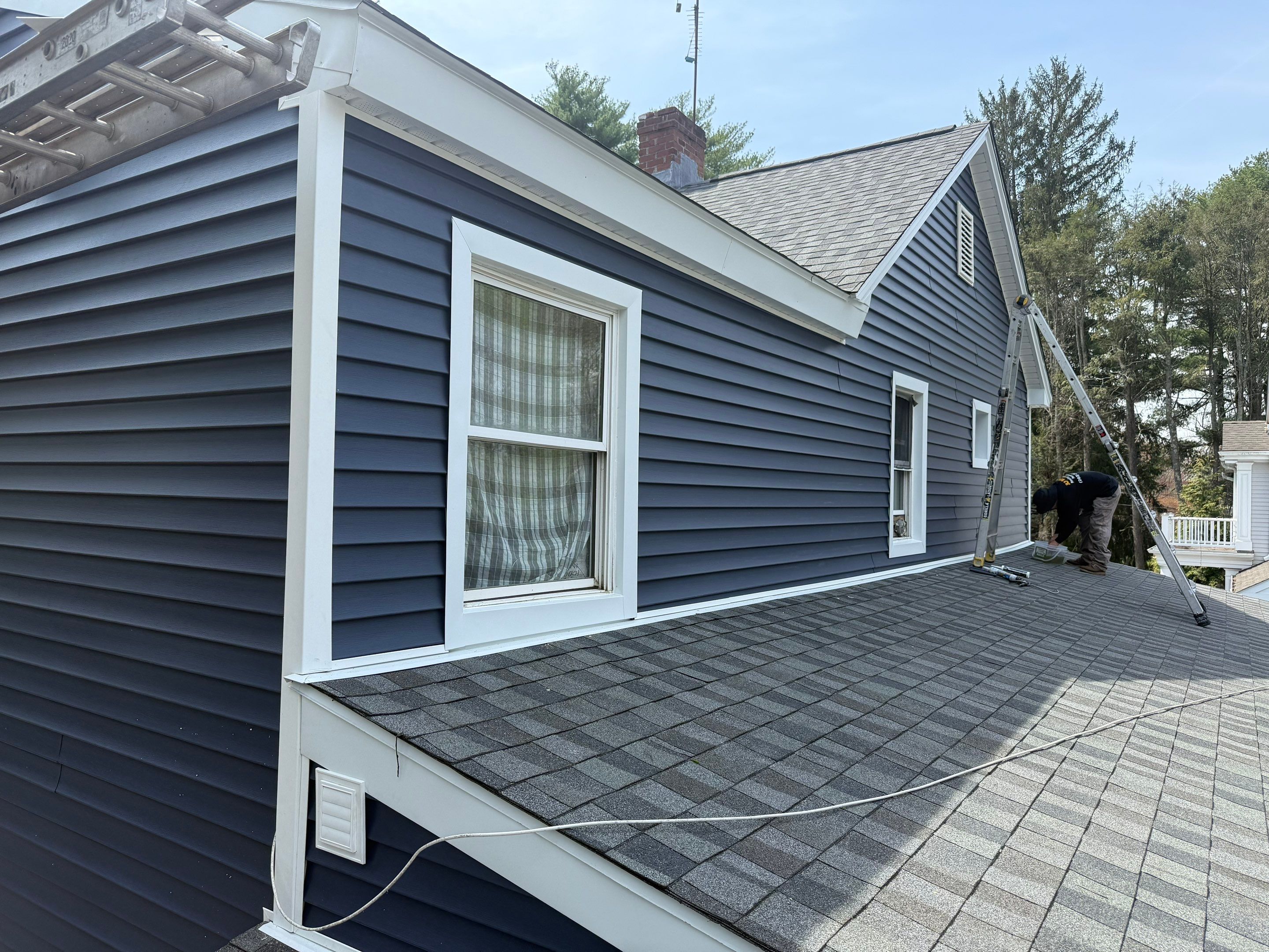 Roof & Siding by JLP PRO SERVICES LLC