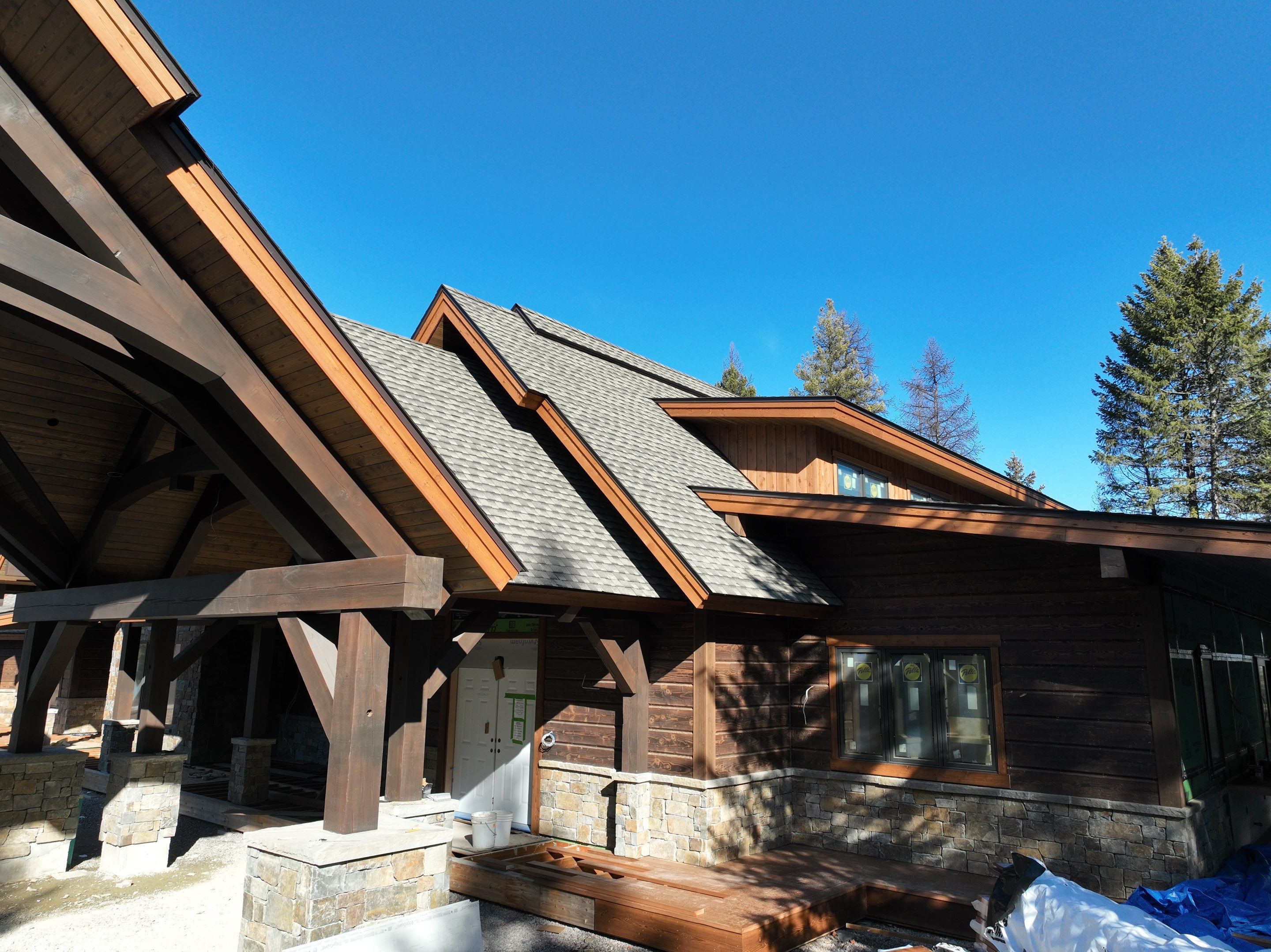 UHDZ Whitefish Hills - Weathered Wood by Montana Roofing Solutions