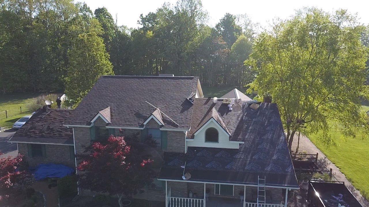 Residential Roofing Installation using Ownes Corning Brownwood Duration by Storm Contracting