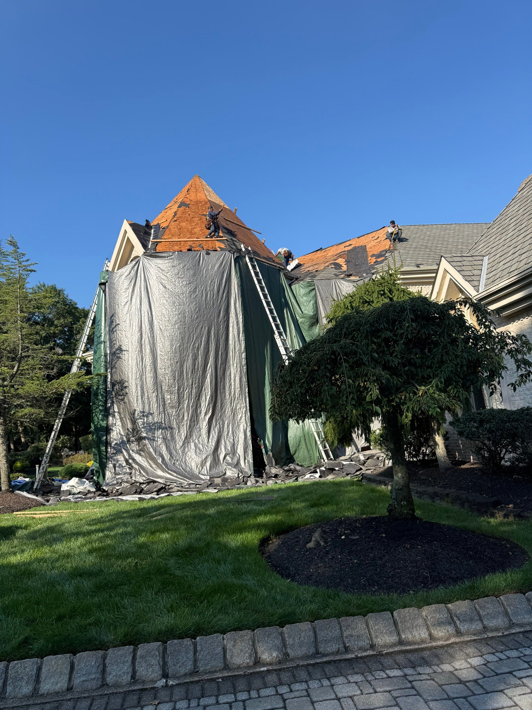 Project by JVW ROOFING by JVW ROOFING