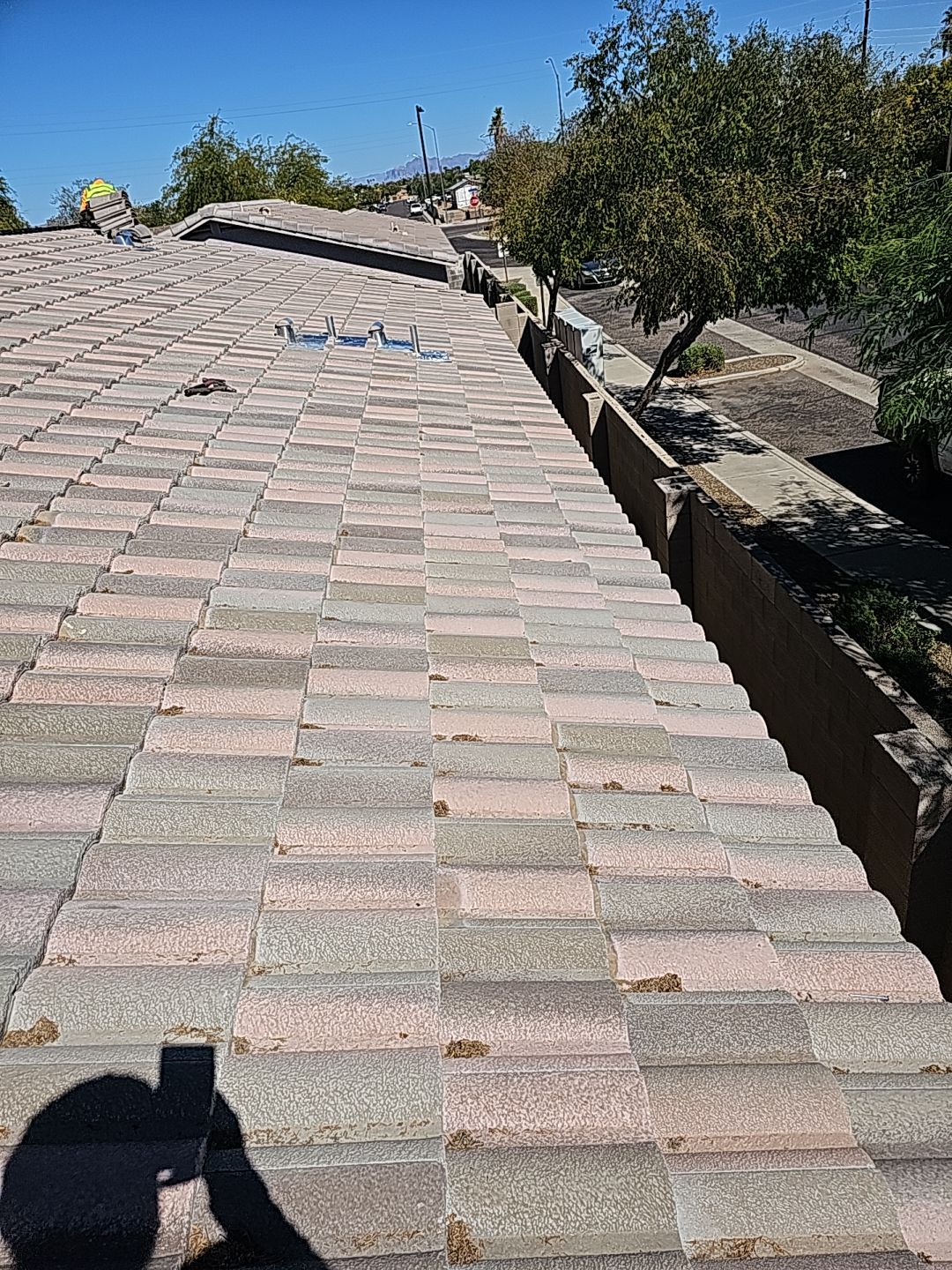 Santa Fe Blend Concrete Tile by Reimagine Roofing