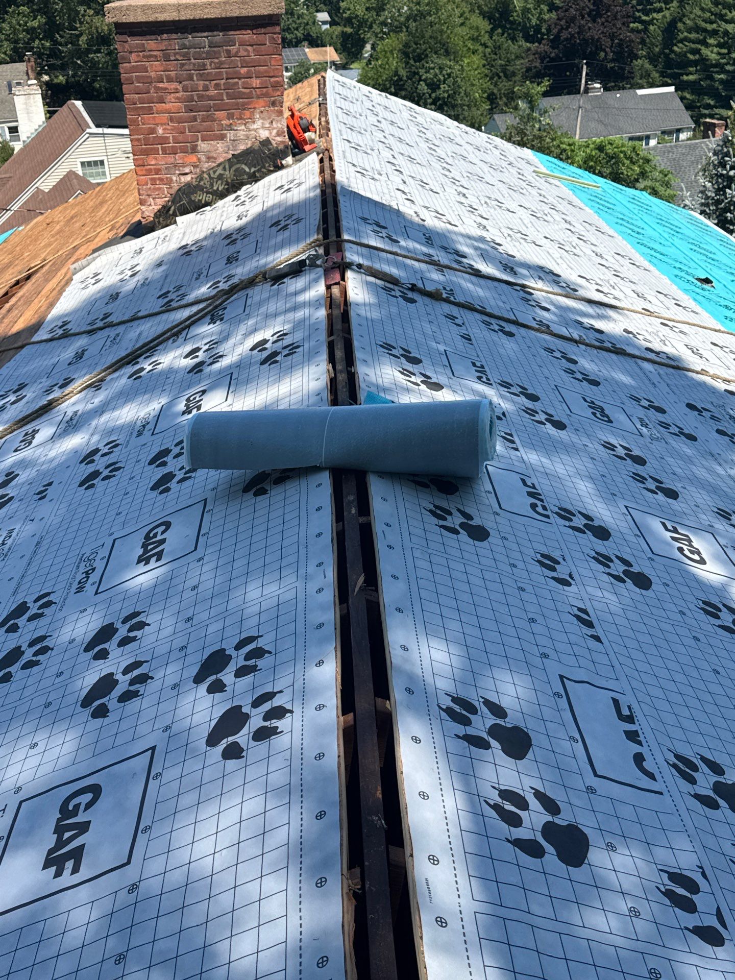 Asphalt shingles in Hamden by DiGiorgi! by DiGiorgi Roofing and Siding Inc