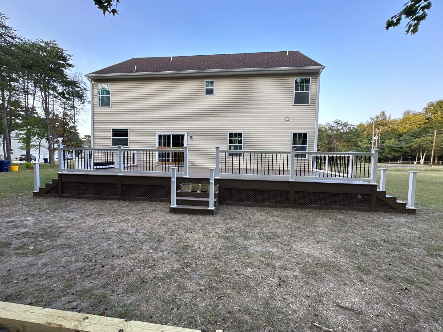 New Deck using Deckorators Venture - Color Sandbar by deck guardian