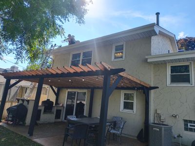 5-Inch Seamless Gutters with Leaf Blaster Pro – Minneapolis, MN