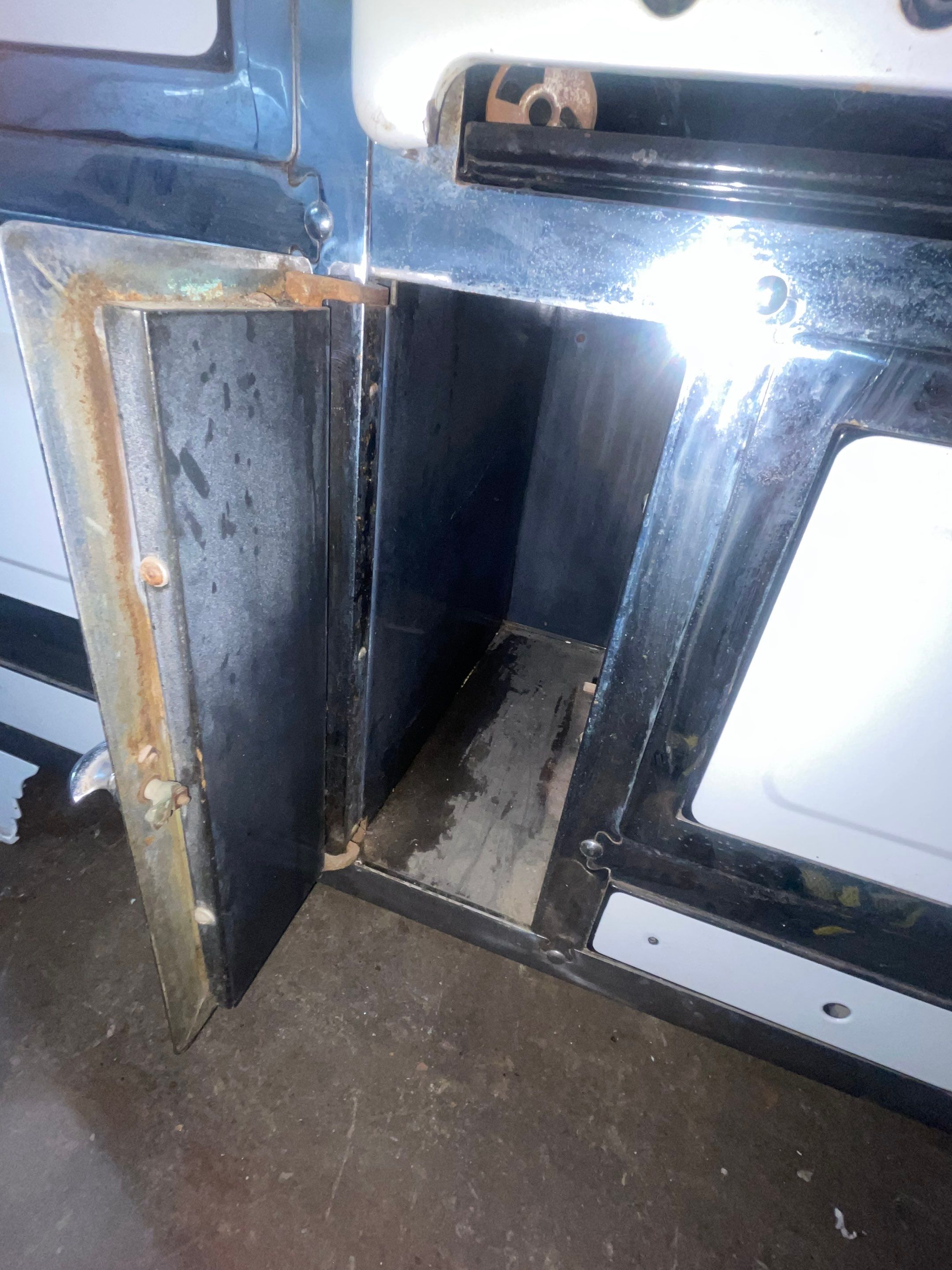 Stoves for Sale as of December 2023 by Belgrove Appliance Inc