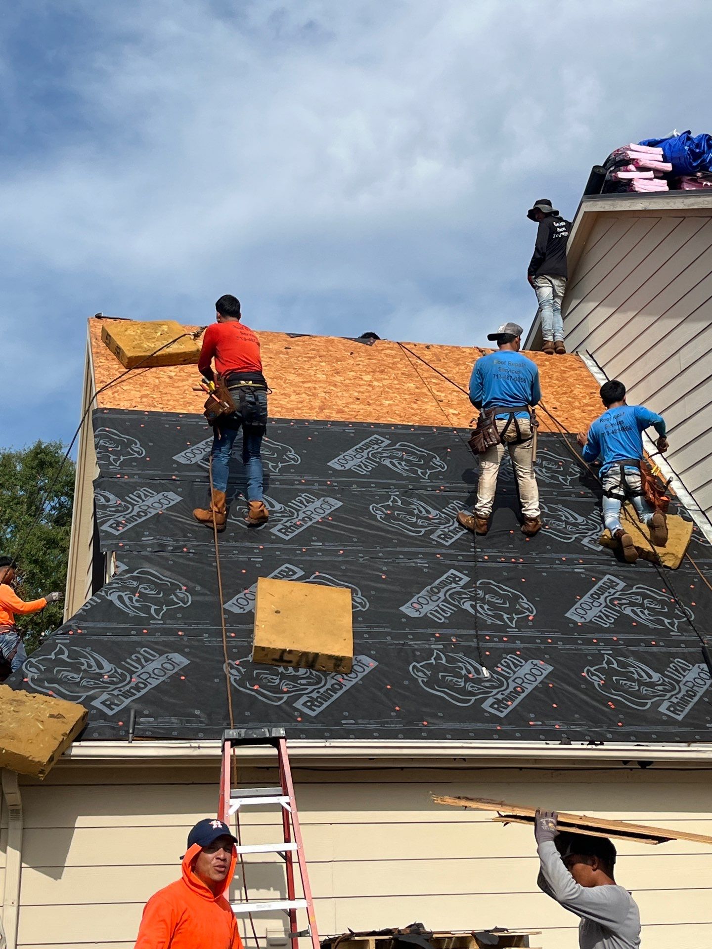 Residential Roofing Installation using Owen's Corning Duration (Lifetime) Shingles by Roof Repair Company