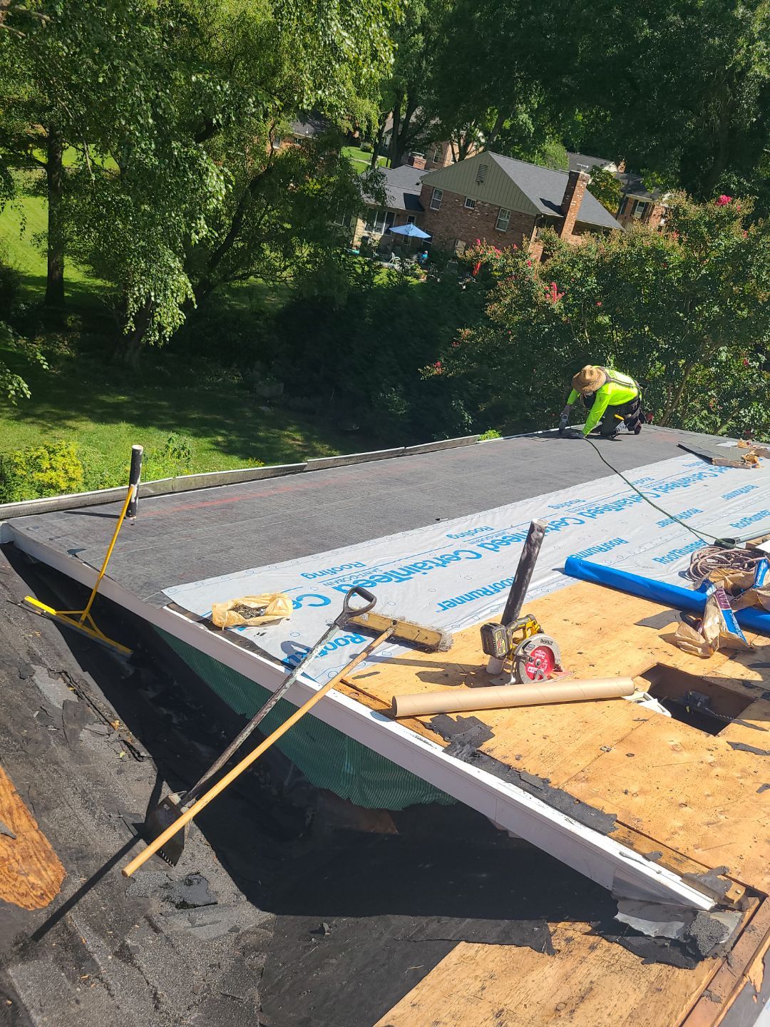 Falls Church: Roof Replacement with CertainTeed Landmark Pro in Max Def Pewterwood by RM Banning, Inc.