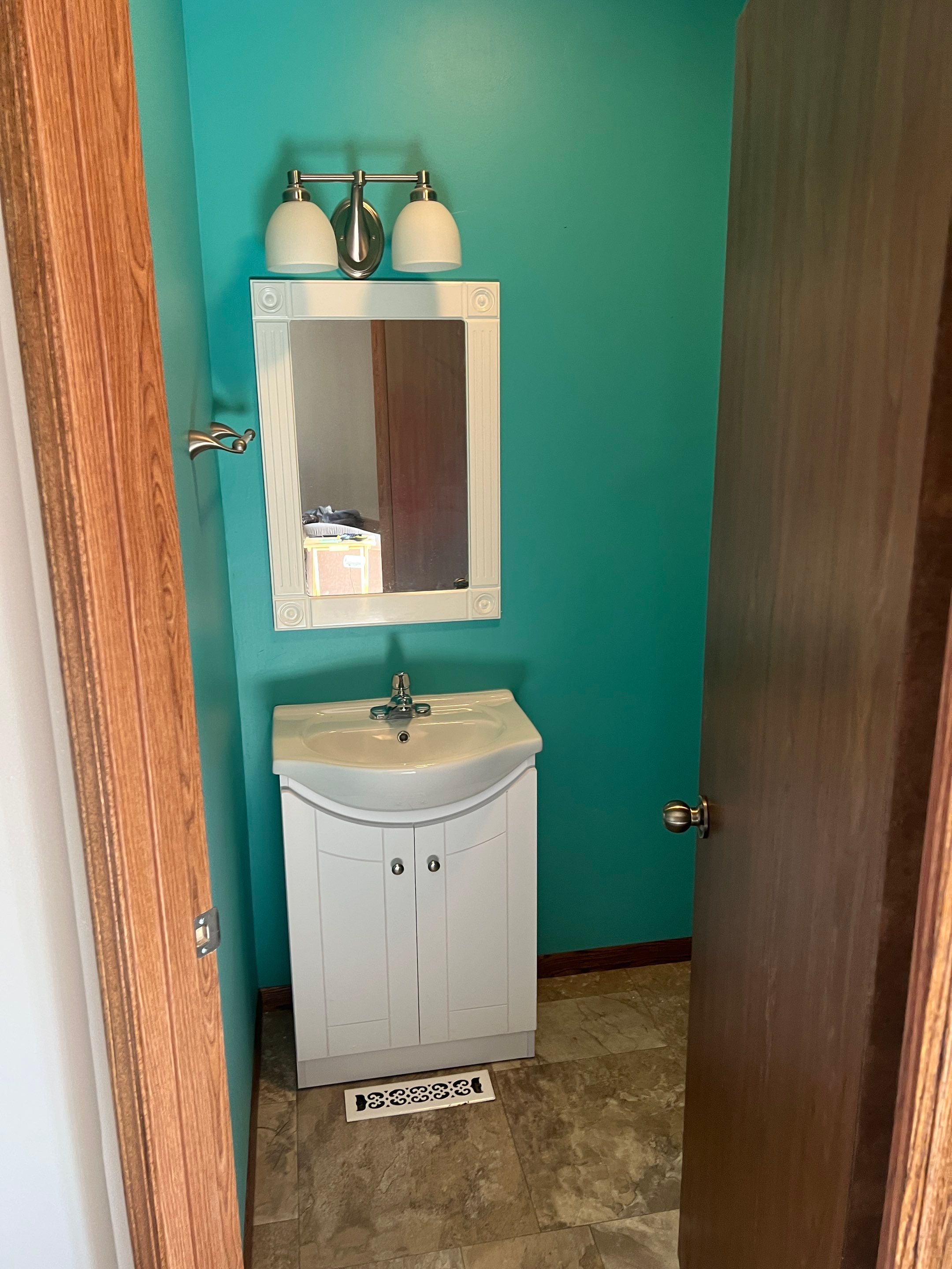 Water Mitigation & Reconstruction by Dry Source Property Restoration