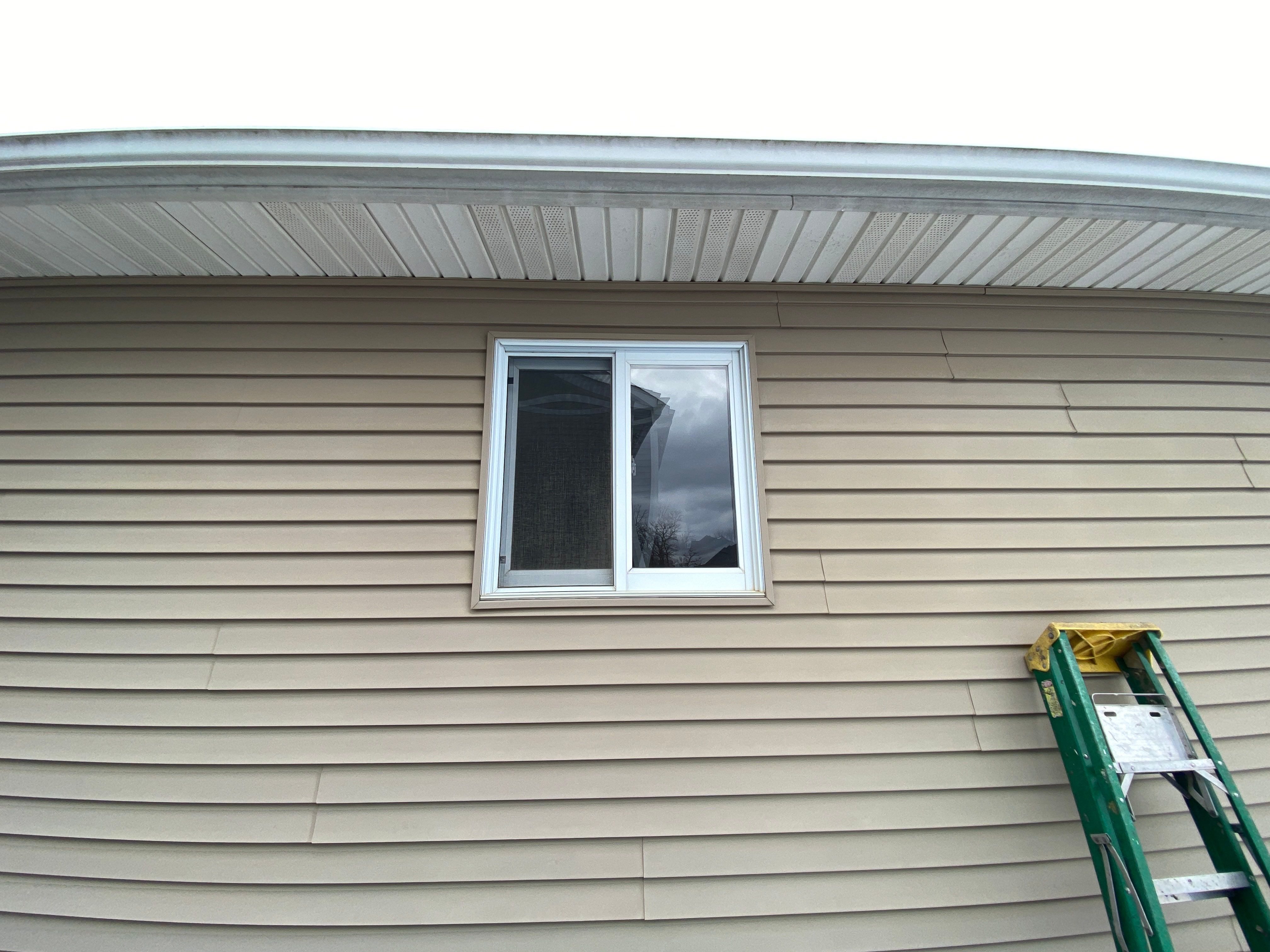 Siding Replacement using Certainteed Restoration Classic D4 by 180 Contractors