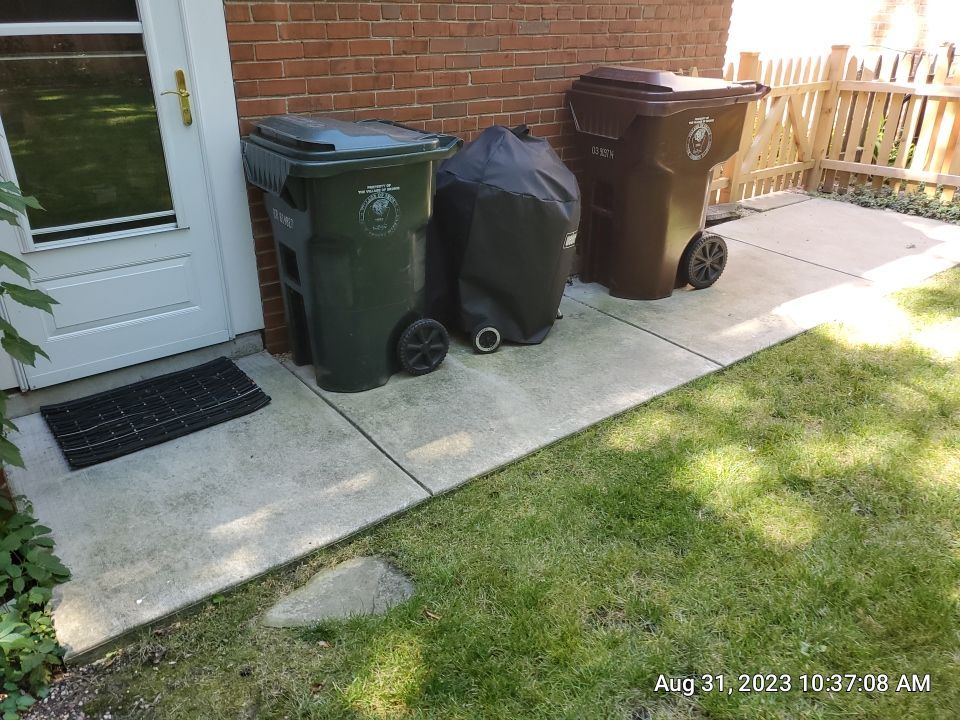 Brick Paver cleaning, sanding, seal by Northern Power Washing LLC.
