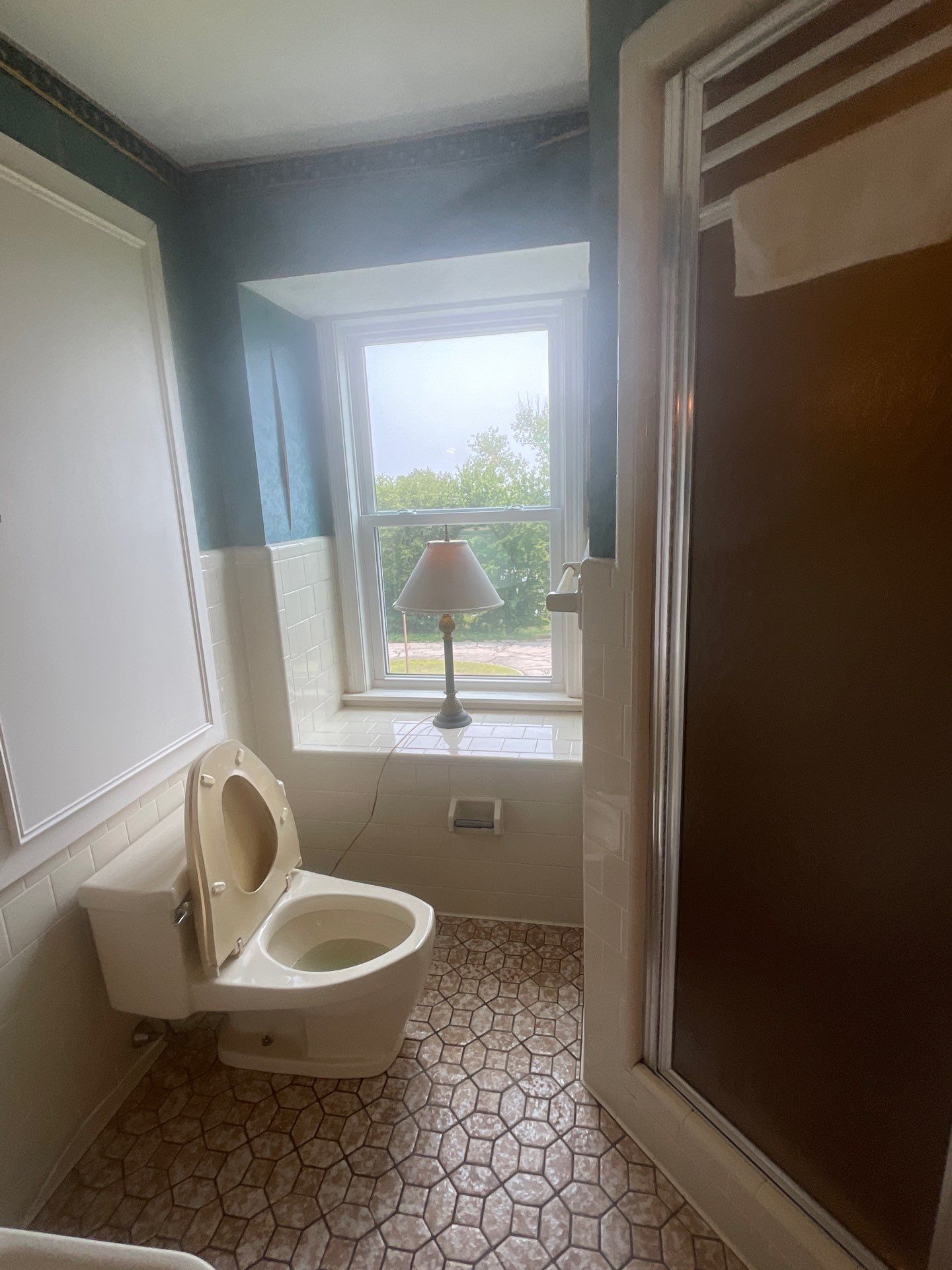 Project in North Smithfield by Mg House Cleaning