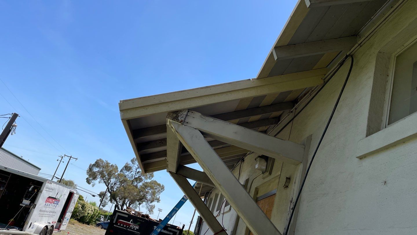 Certainteed Landmark Solaris shingle job at Merced Fairgrounds by Straight Edge Roofing Inc