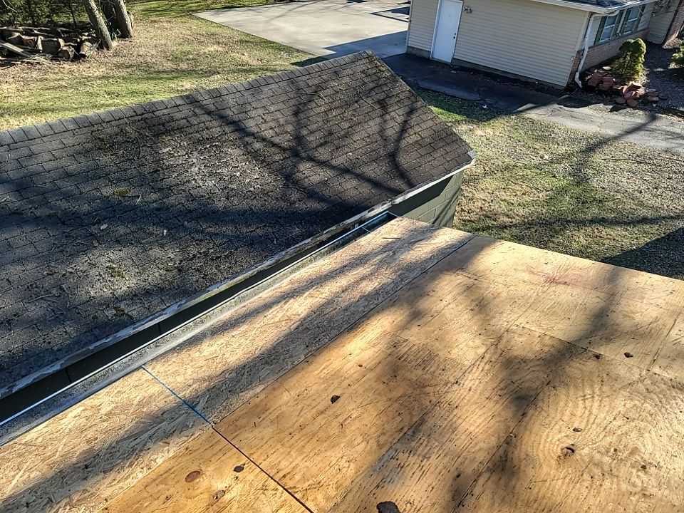 CT LANDMARK 30 LIFETIME METRIC PEWTER , DRIP EDGE BLACK  by Eagle Eye Roofing