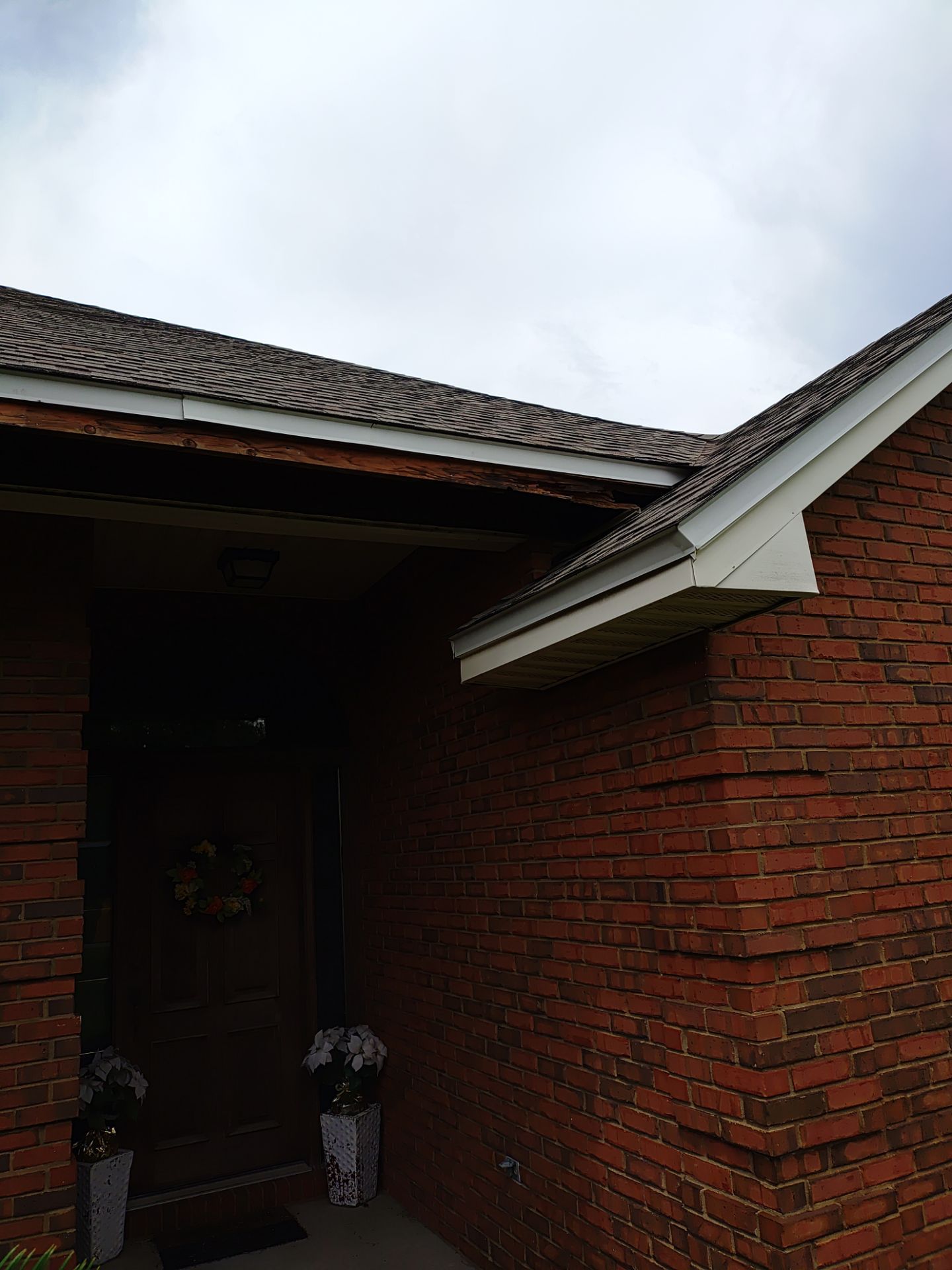 New Soffit, Fascia, and 6 -K Gutter Installation in Panama City FL by Gutter Professors