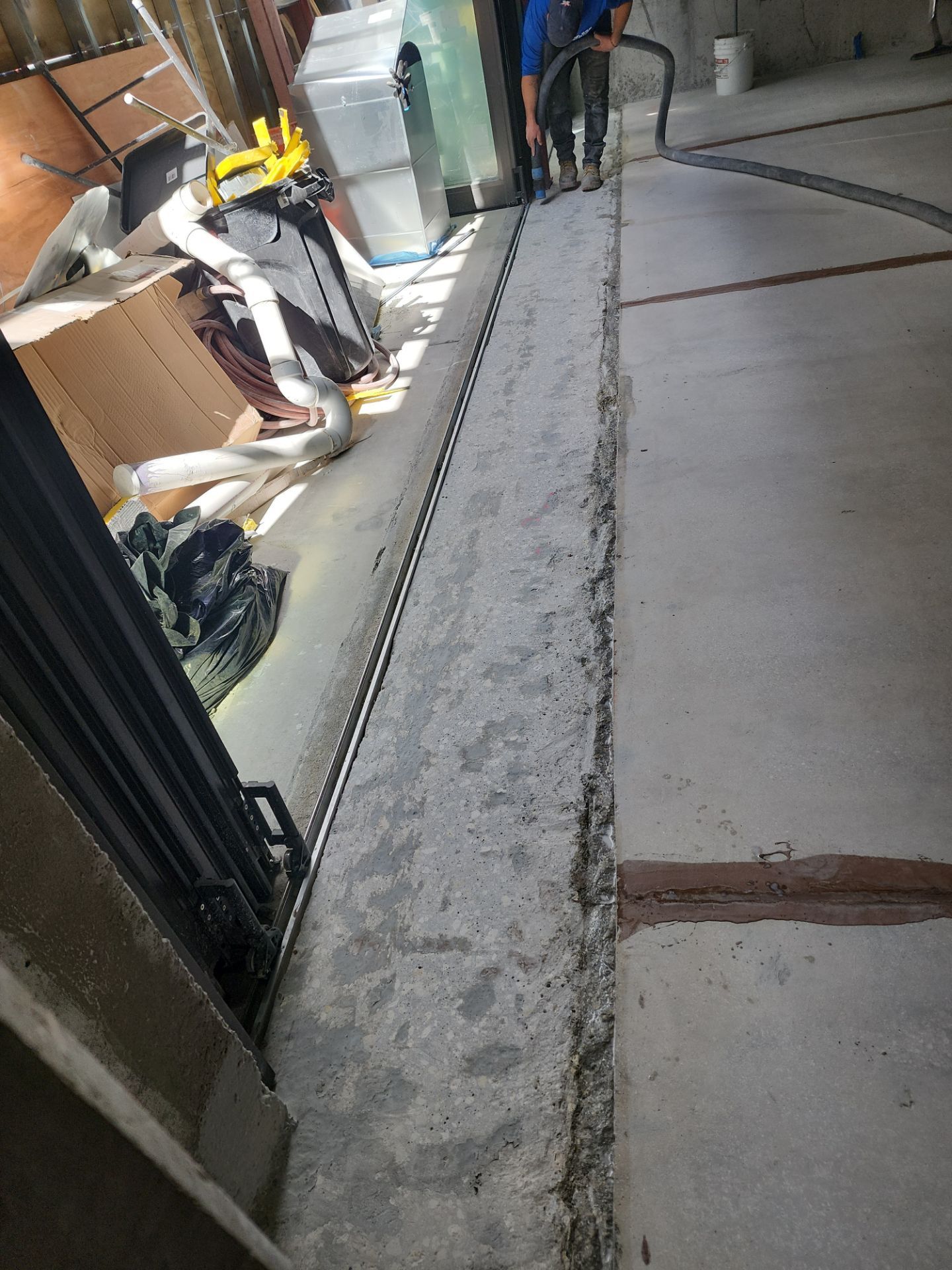 Tulio's Restaurant by Seamless Surfaces