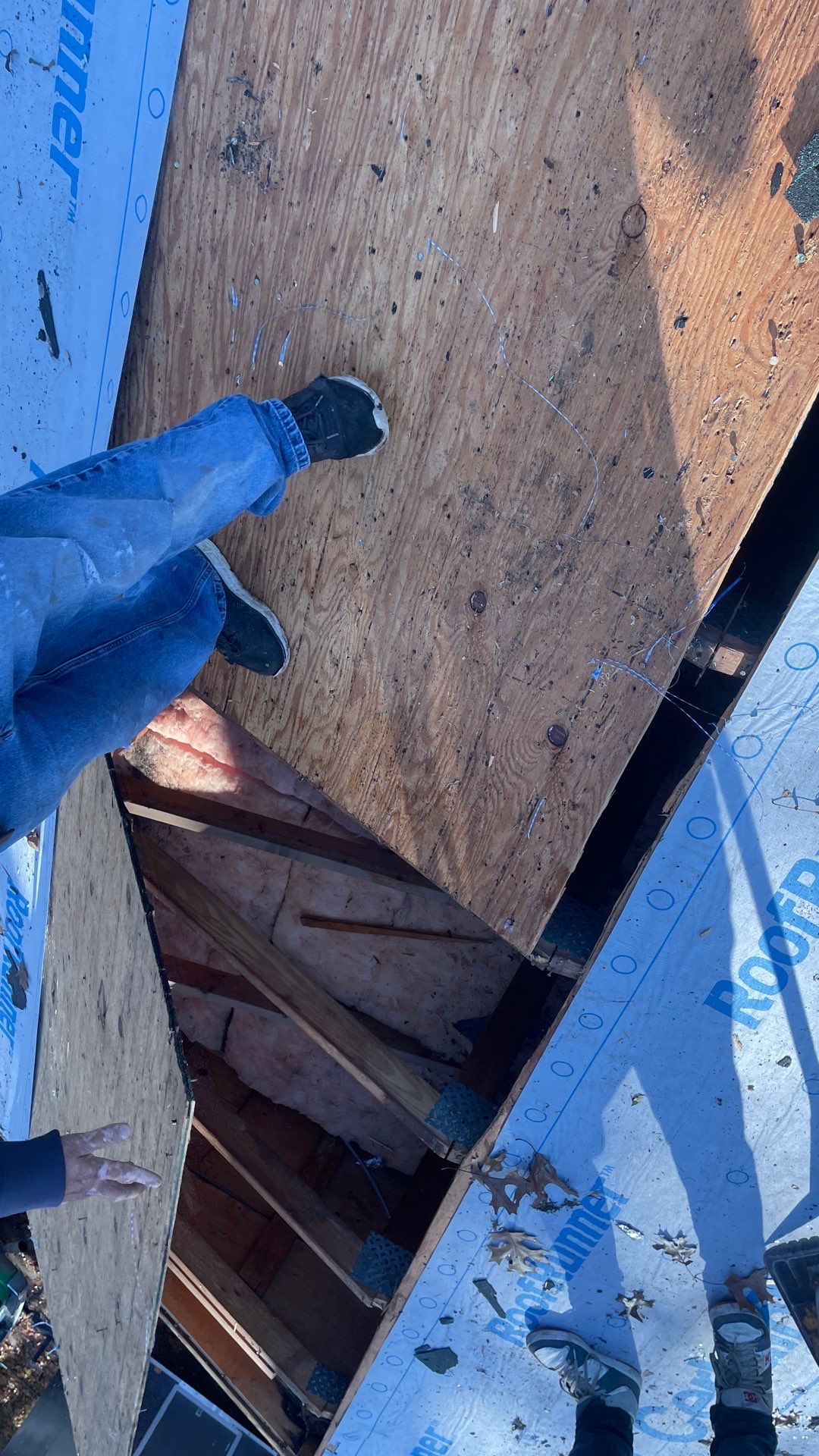 Roof Replacement using CertainTeed Landmark Pro by 180 Contractors