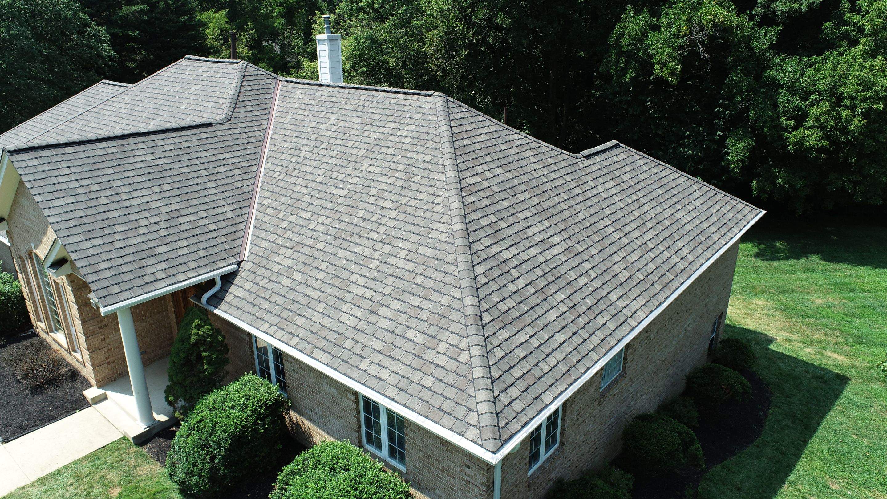 Roof Replacement using Certainteed Grand Manor Shingles by American Home Contractors