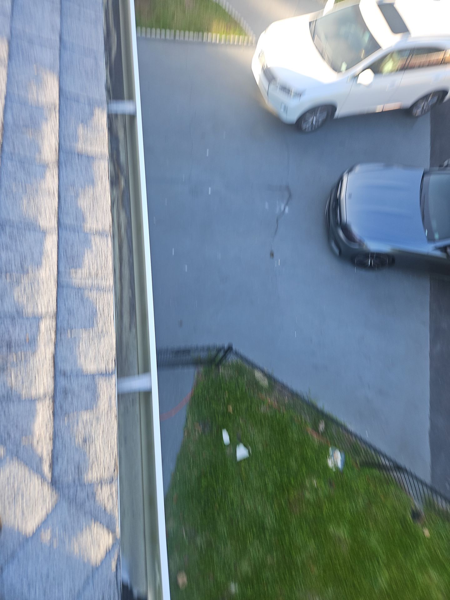 Cleaning Gutters in Sarasota FL by Gutter Professors