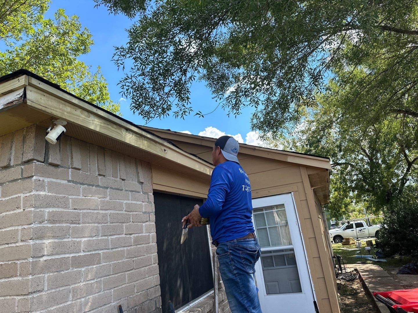 Hail Damage using Owen's Corning Duration (Lifetime) Shingles by Roof Repair Company