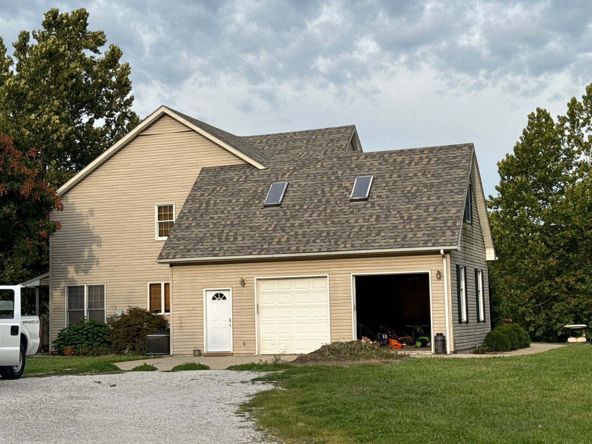 Comprehensive Residential Roof and Siding Replacement in Smithville Missouri by EEC Windows, Siding & Roofing