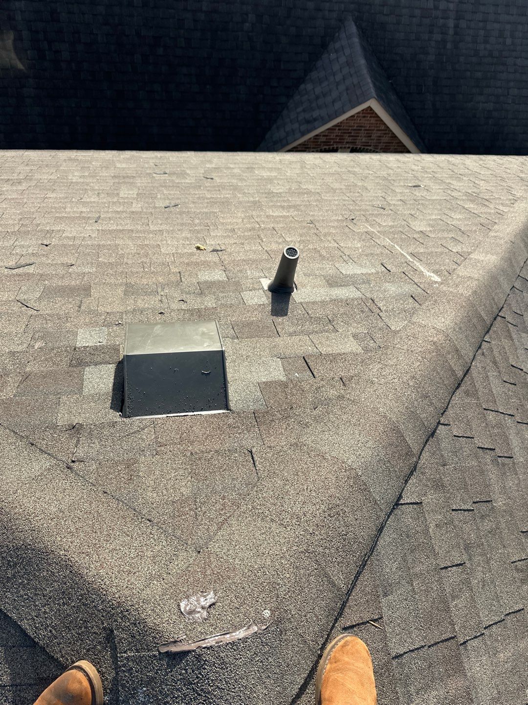 Residential Roofing Installation using Owen's Corning Duration (Lifetime) Shingles by Roof Repair Company