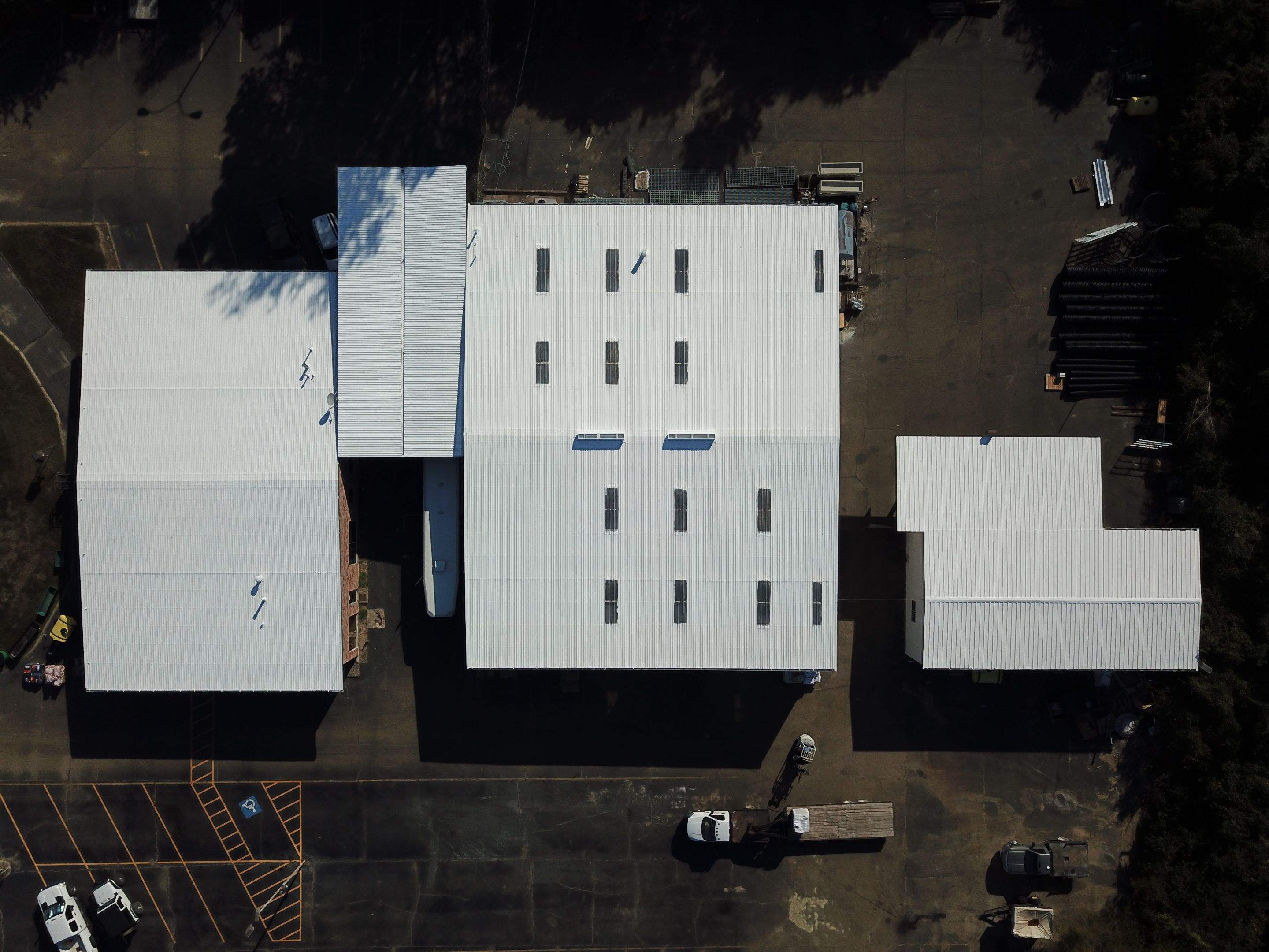 Sevier County Farmer's Co-Op by Hostetler Roofing