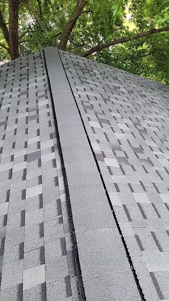 Atlas Pinnacle Pristine Scotchgard: Hearthstone Drip Edge: Black by Eagle Eye Roofing