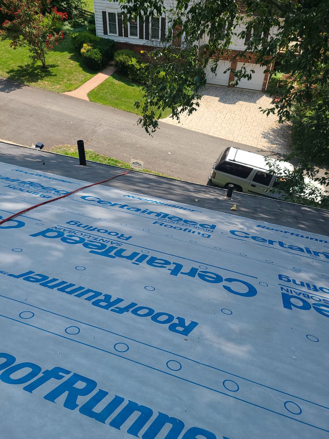 Oakton: Residential Roof Replacement with CertainTeed Landmark Designer Shingles in Pewter by RM Banning, Inc.