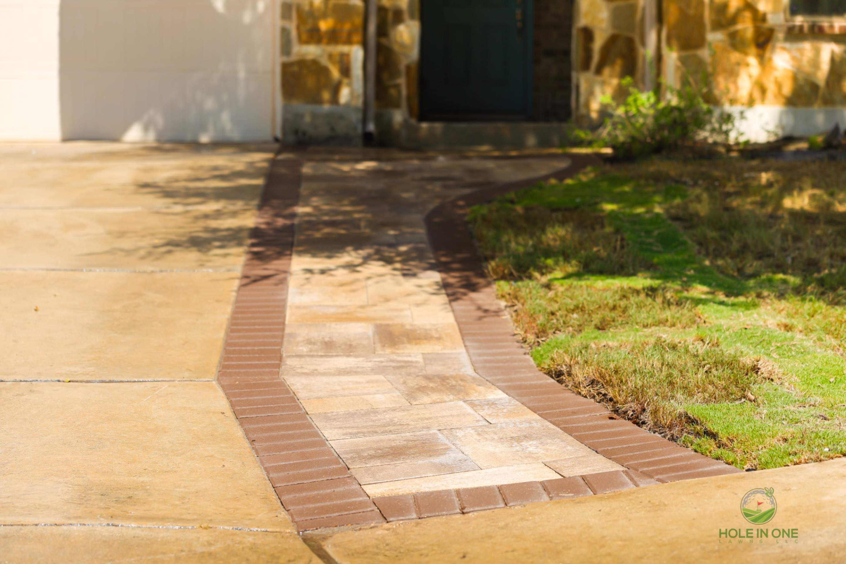 Wortham Oaks, San Antonio Tx. by Hole In One Lawns, LLC