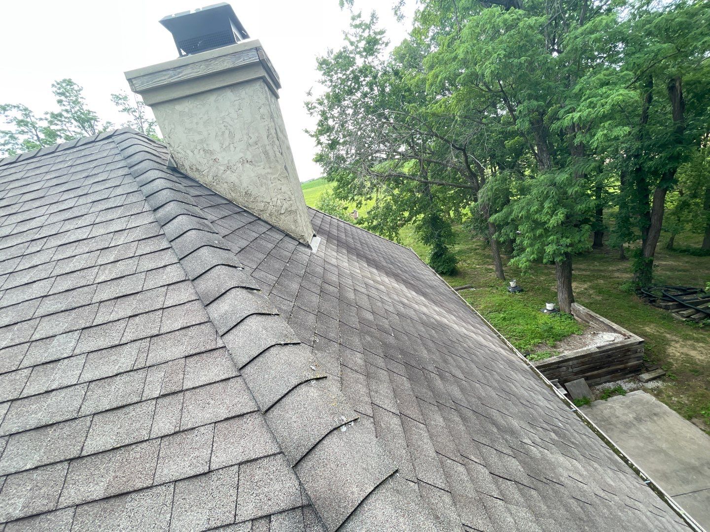 Complete Home Makeover  by EEC  Windows, Siding & Roofing 