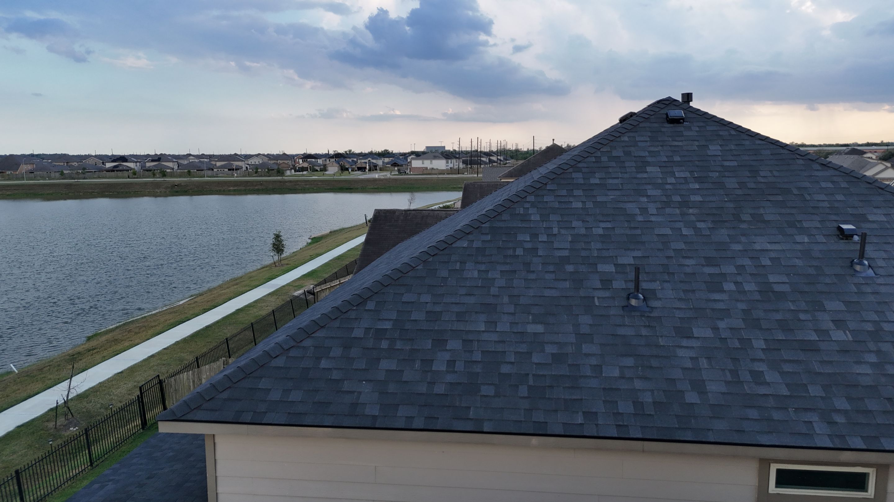 Owens Corning Duration by Motion Roofing