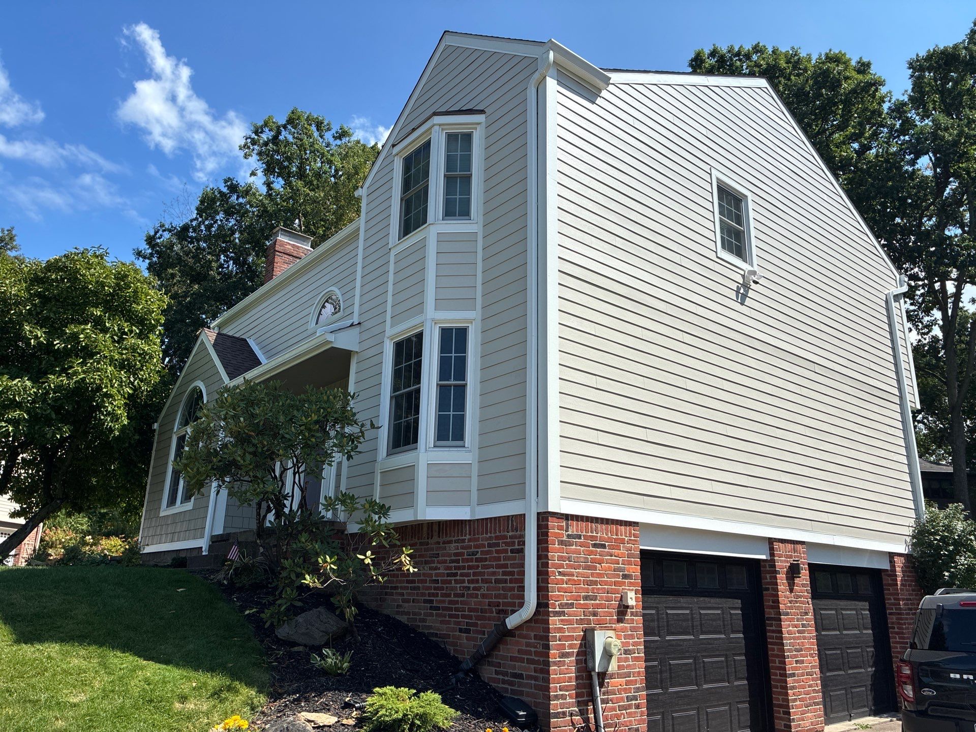 James Hardie Full House Siding Renovation in Wexford by Ideal Siding Pittsburgh