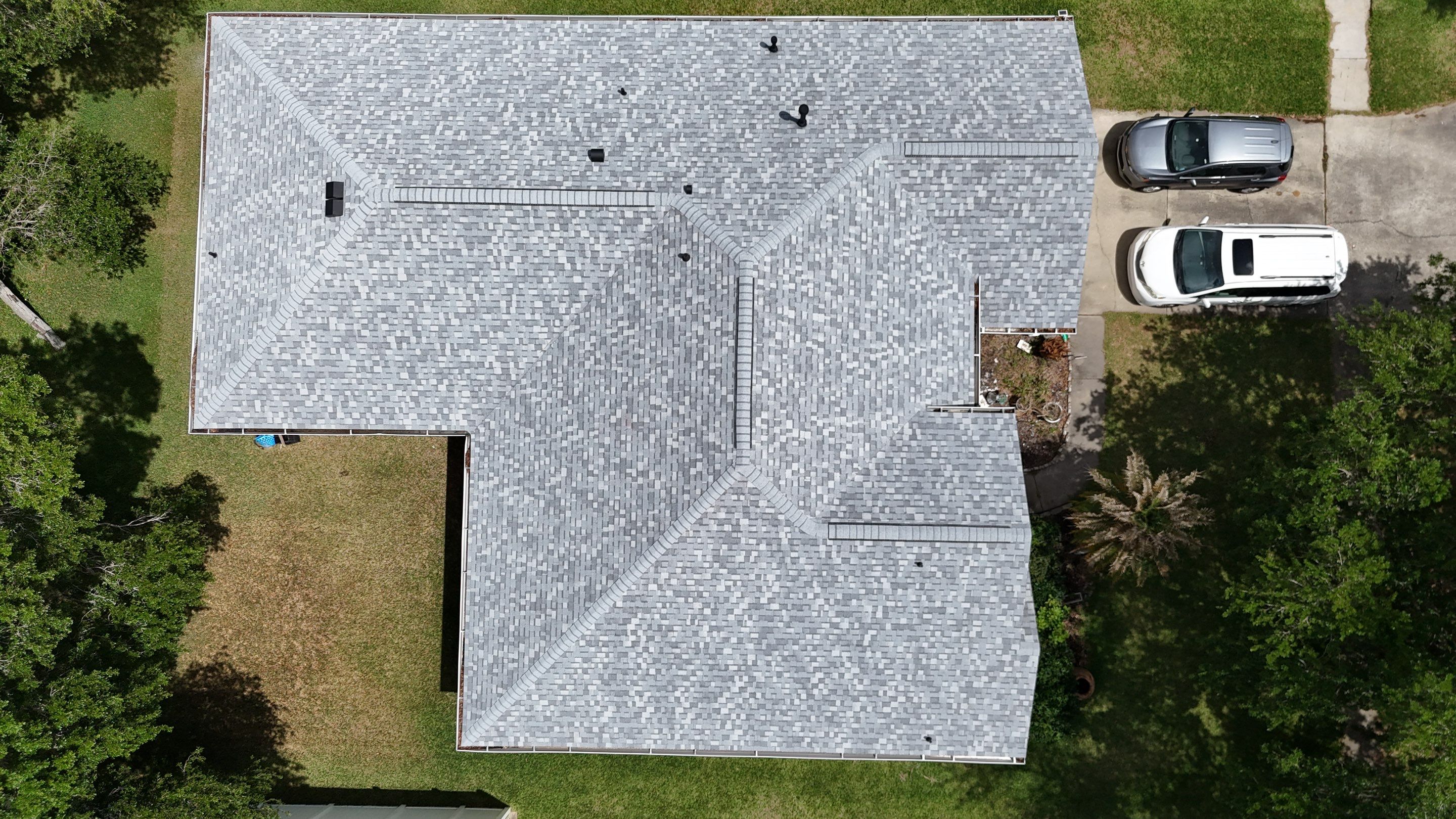 Roof Replacement in Valrico, FL by Shingle Masters Roofing
